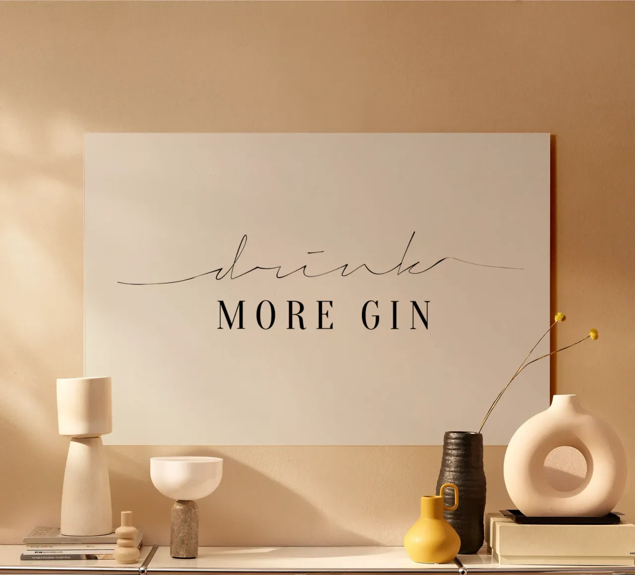 Drink More Gin plexiglass da Honeymoon Hotel