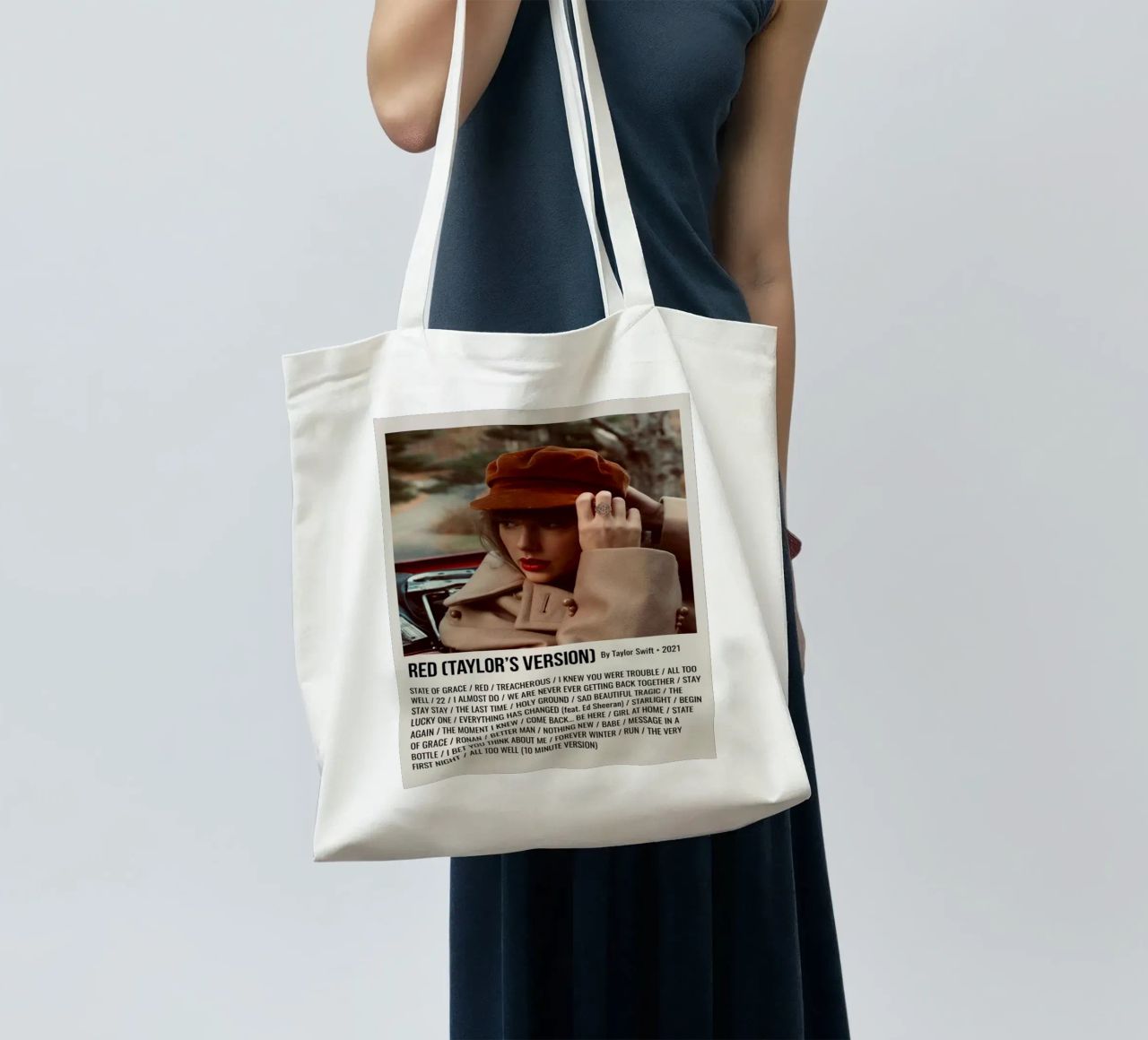 RED (TAYLOR'S VERSION) By Taylor Swift • 2021 borsa in juta da SoundStudio