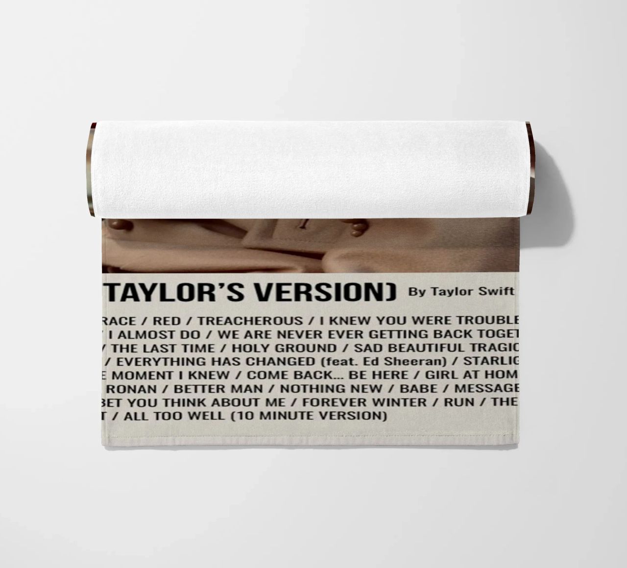 RED (TAYLOR'S VERSION) By Taylor Swift • 2021 telo mare da SoundStudio