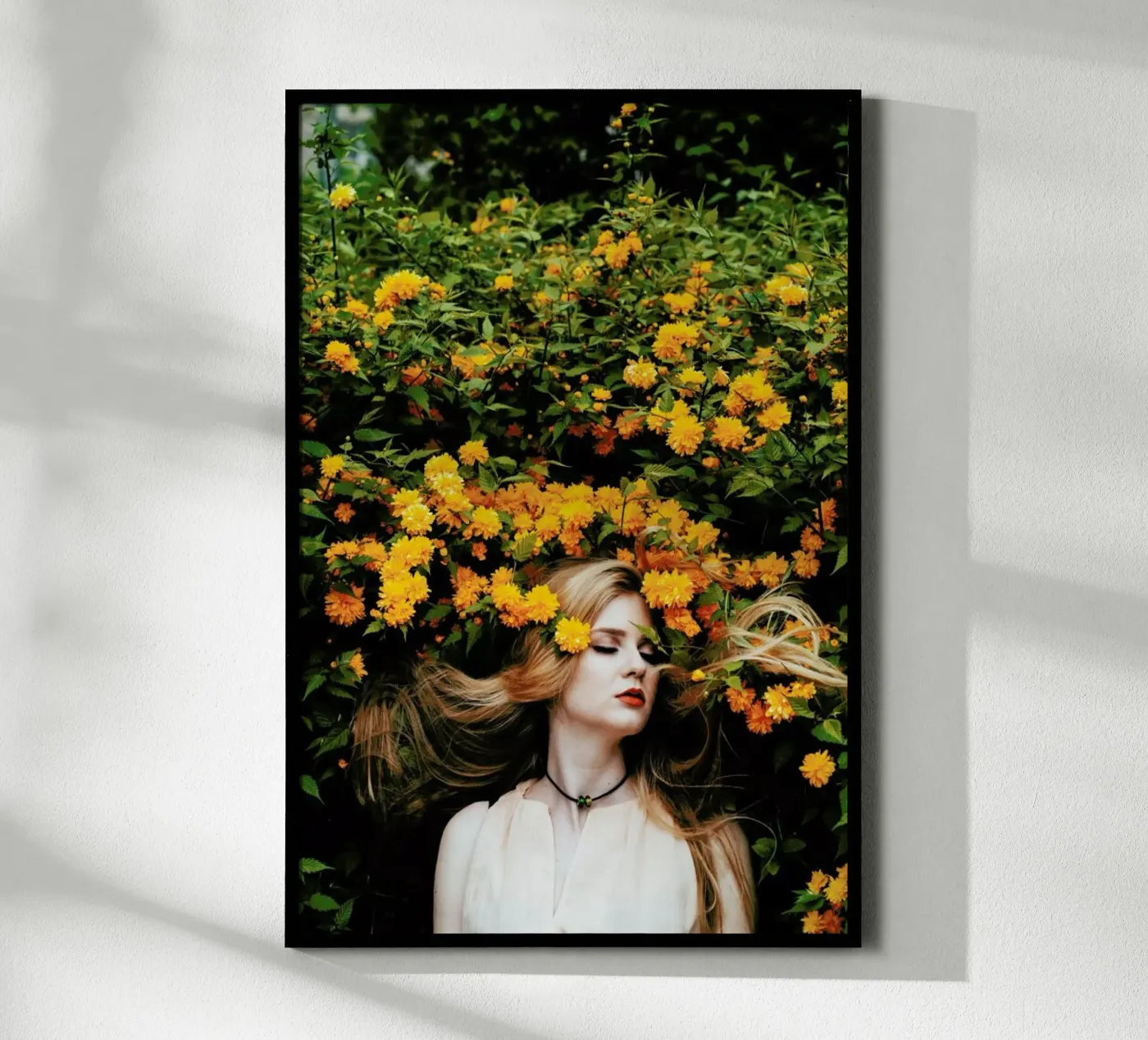 Yellow poster da Jovana Rikalo