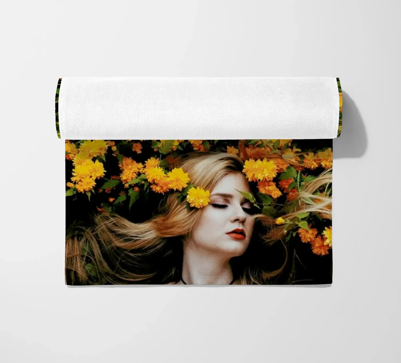 Yellow telo mare da Jovana Rikalo