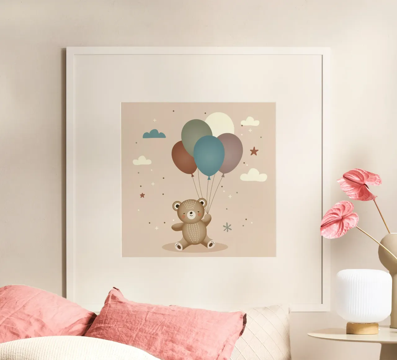 Orso felice con palloncini - Illustrazione di animali giocosi poster con telaio in legno da namosh