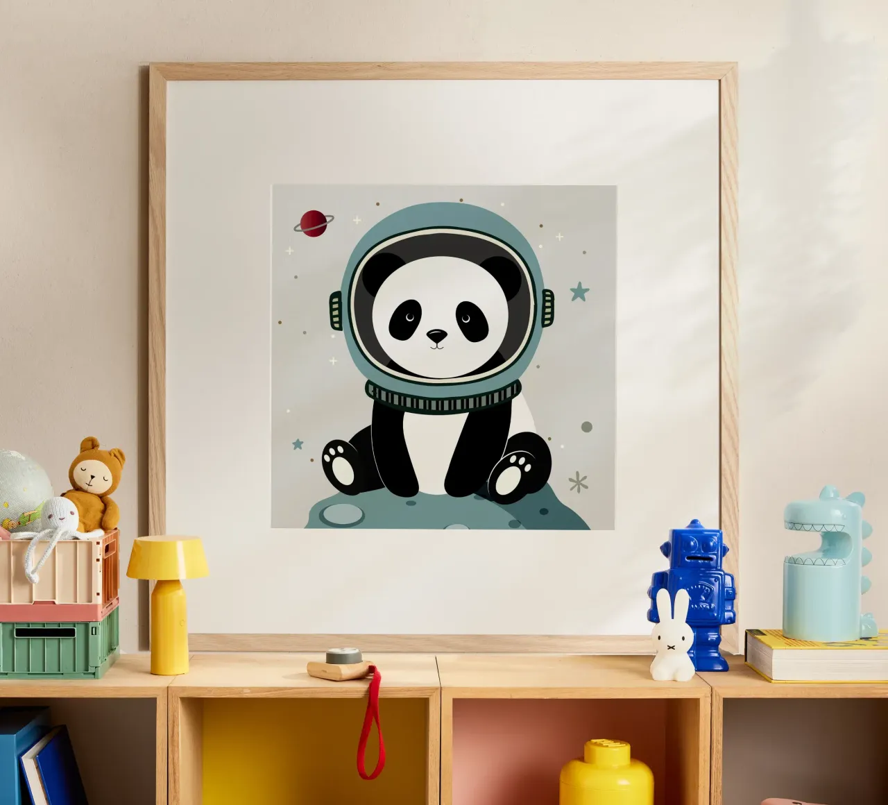 Panda astronauta - Illustrazione spaziale immaginaria poster con telaio in plastica da namosh