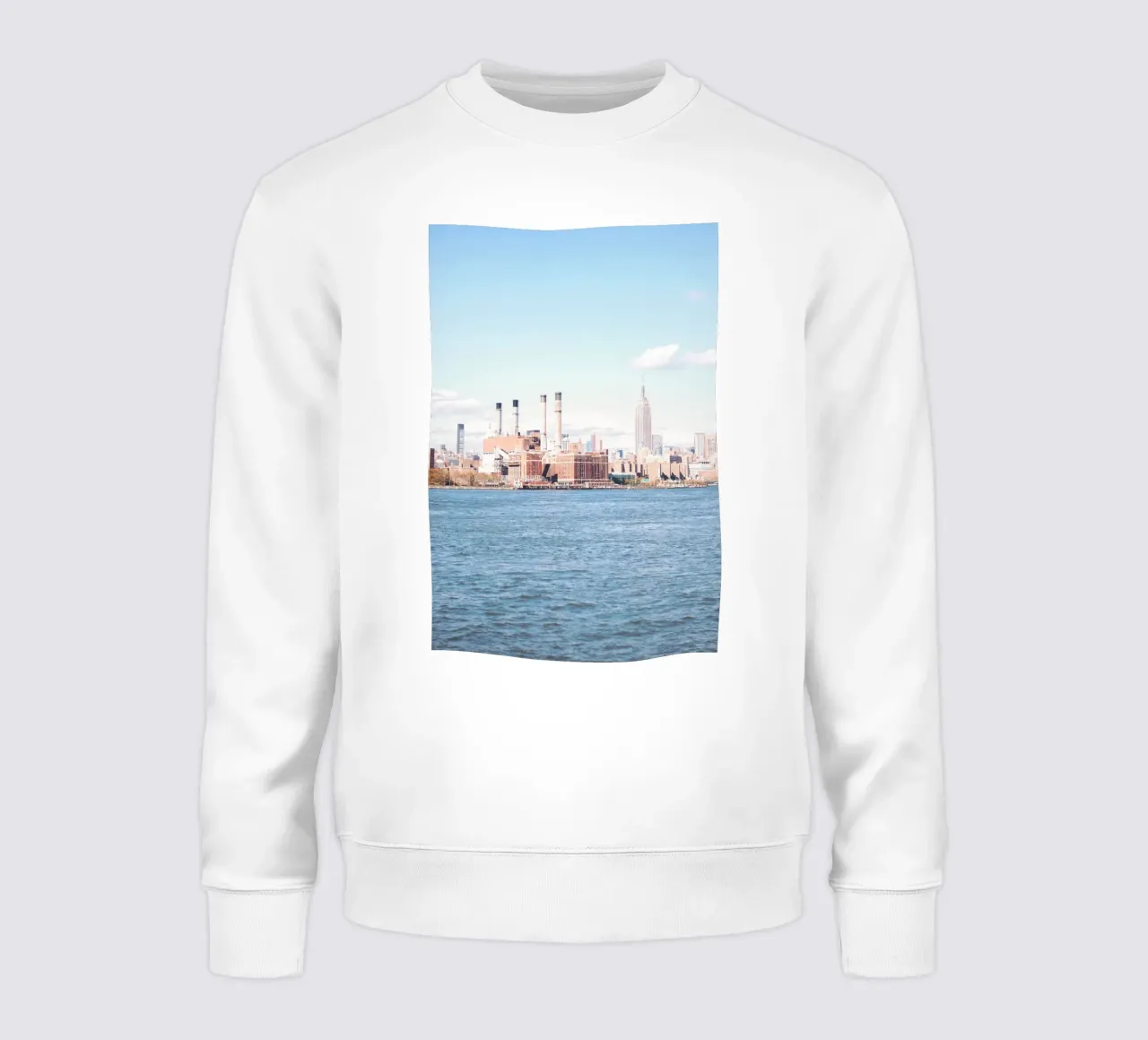 New York, USA I Manhattan skyline view Brooklyn vintage sweatshirt by Julie Travel Photography