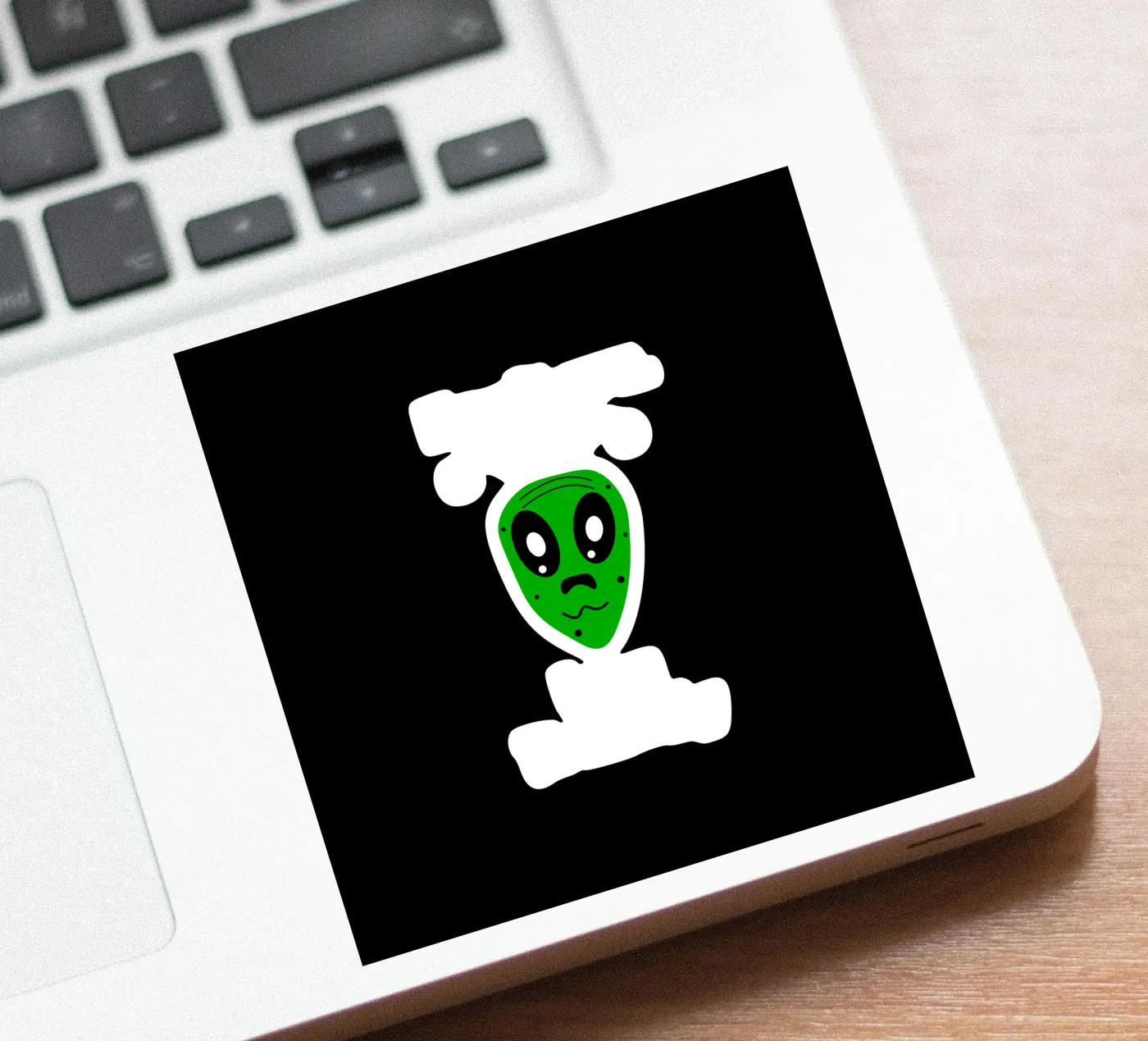 Friendly Alien Sticker von happieeagle