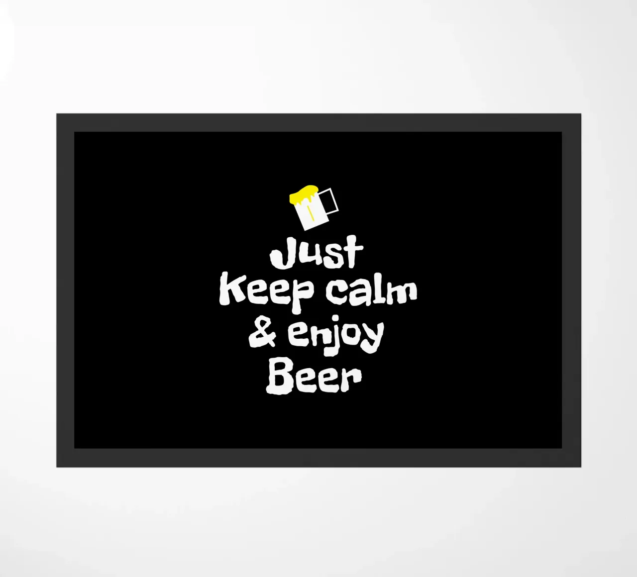 Just keep calm and enjoy beer felpudo de happieeagle