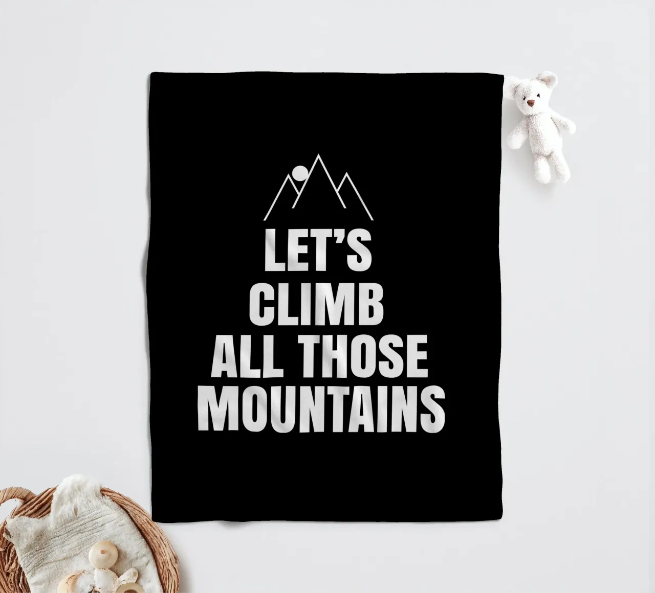 Let's climb all those mountains coperta in pile da happieeagle