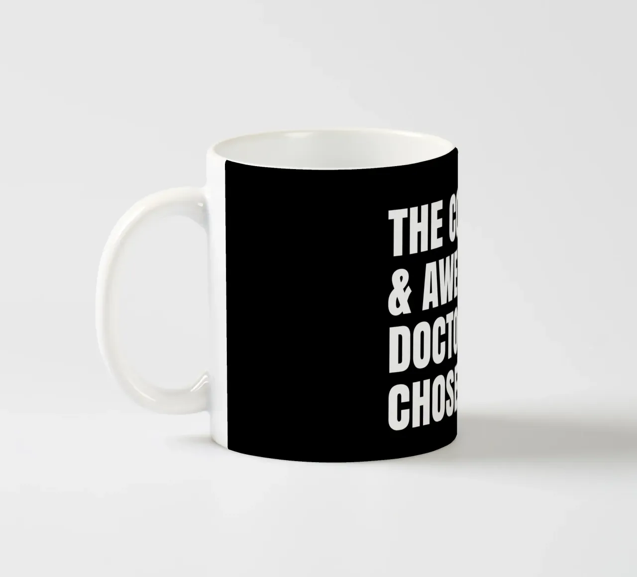 The cool and awesome doctor life chose me tazza in ceramica da happieeagle