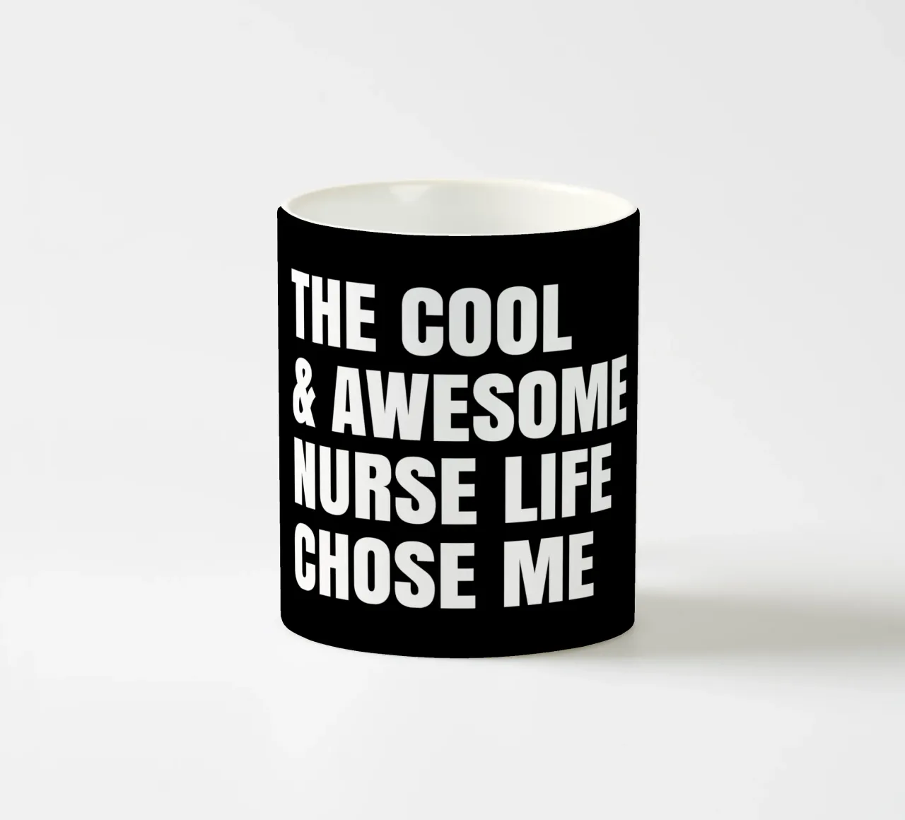 The cool and awesome nurse life chose me tazza in ceramica da happieeagle