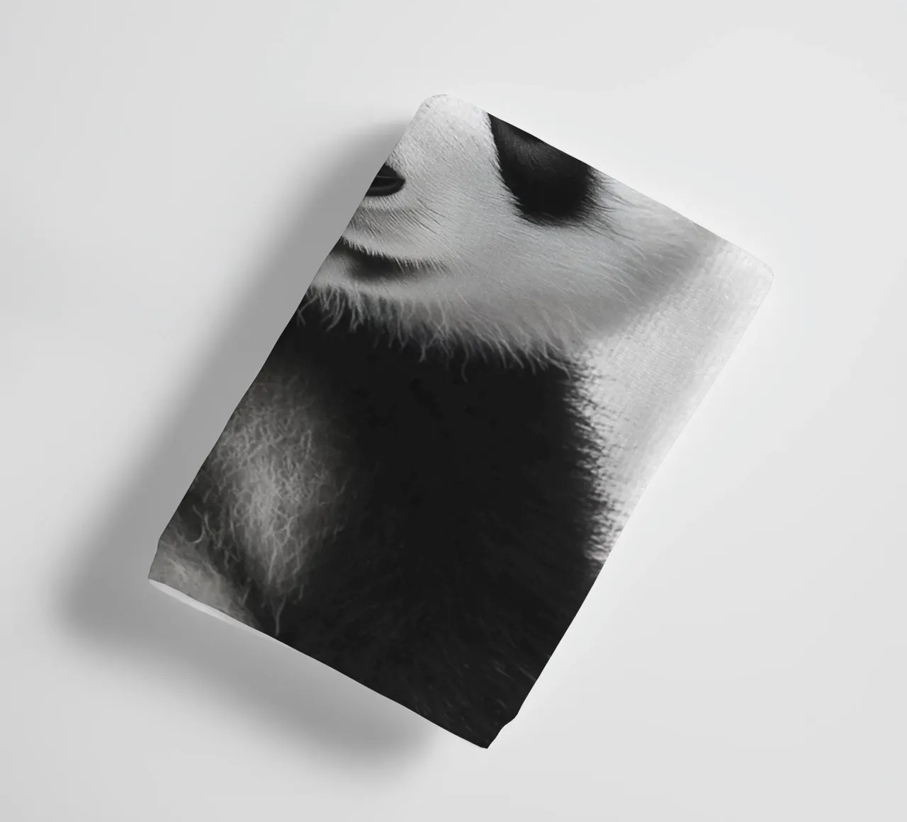 Jiao simpatico cucciolo di panda asciugamano da bagno da Carinaprint