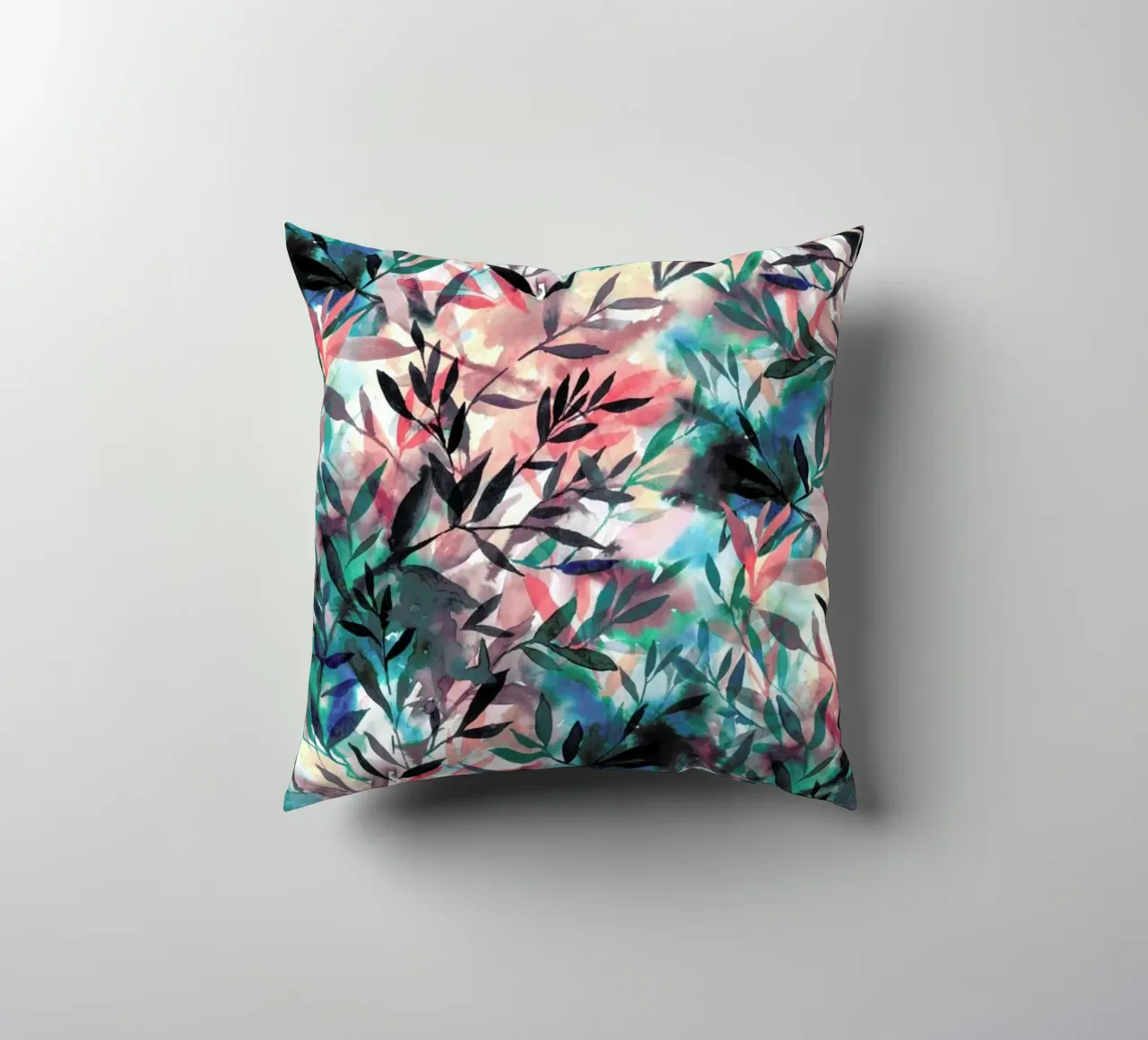 Changes Coral kussen van Jacqueline Maldonado