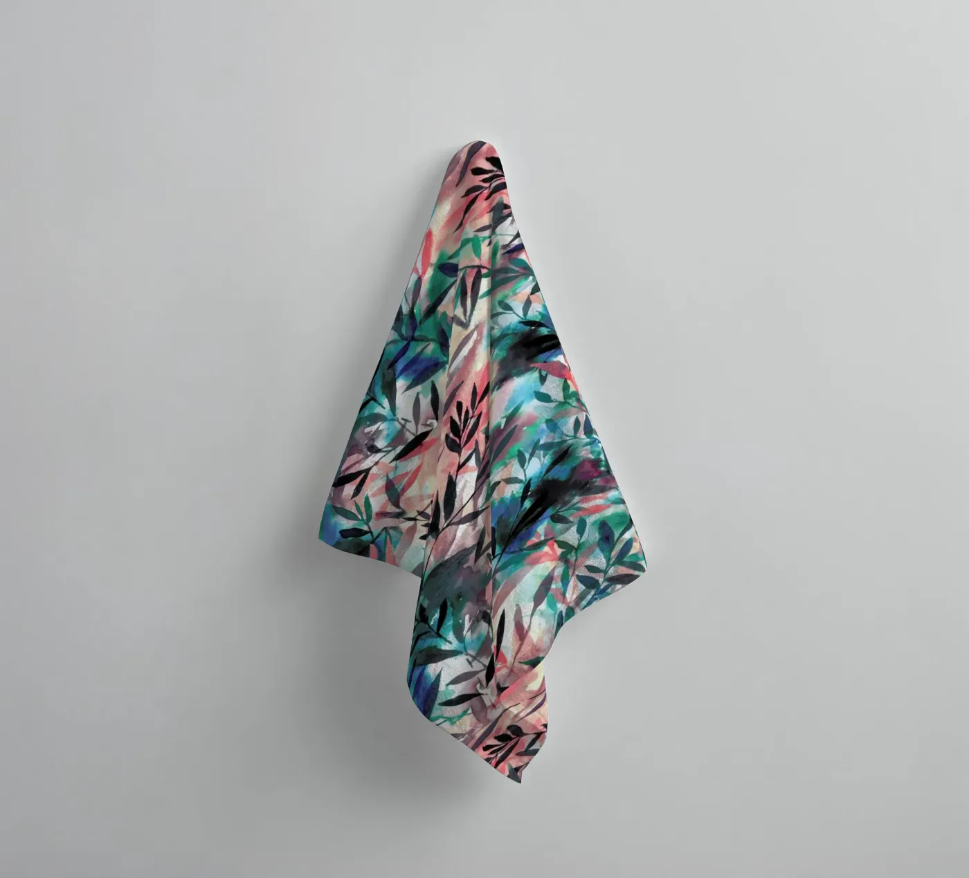 Changes Coral Handtuch von Jacqueline Maldonado