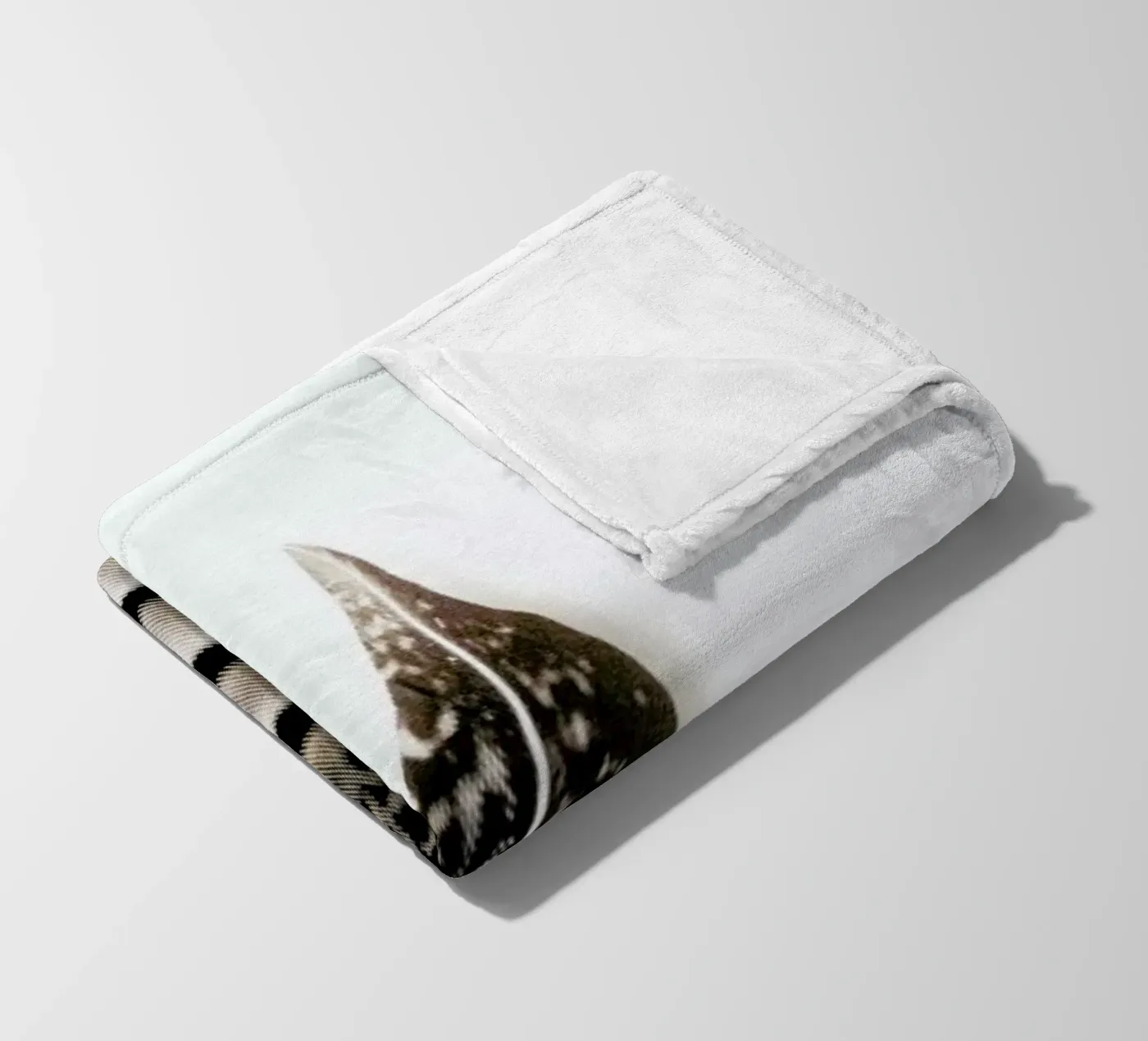 One Feather Fleecedecke von Miles of Light