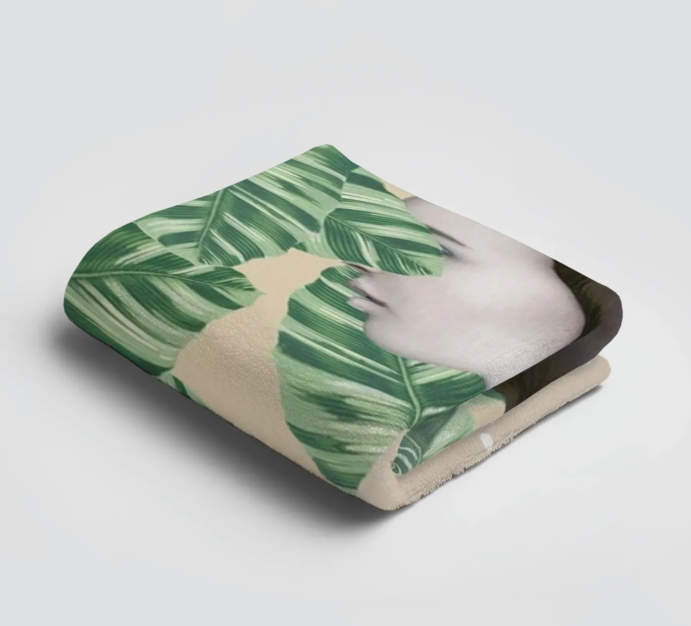 Flora badhanddoek van Nettsch