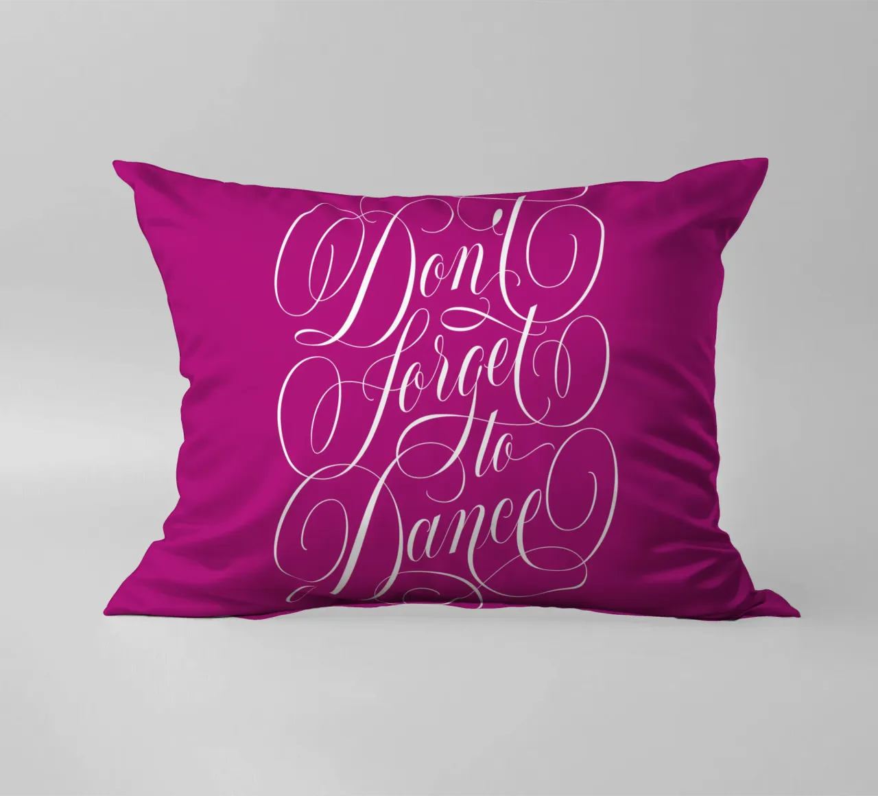 Non dimenticate di ballare. Danzare attraverso la vita. Calligrafia colorata cuscino da CalliLetters