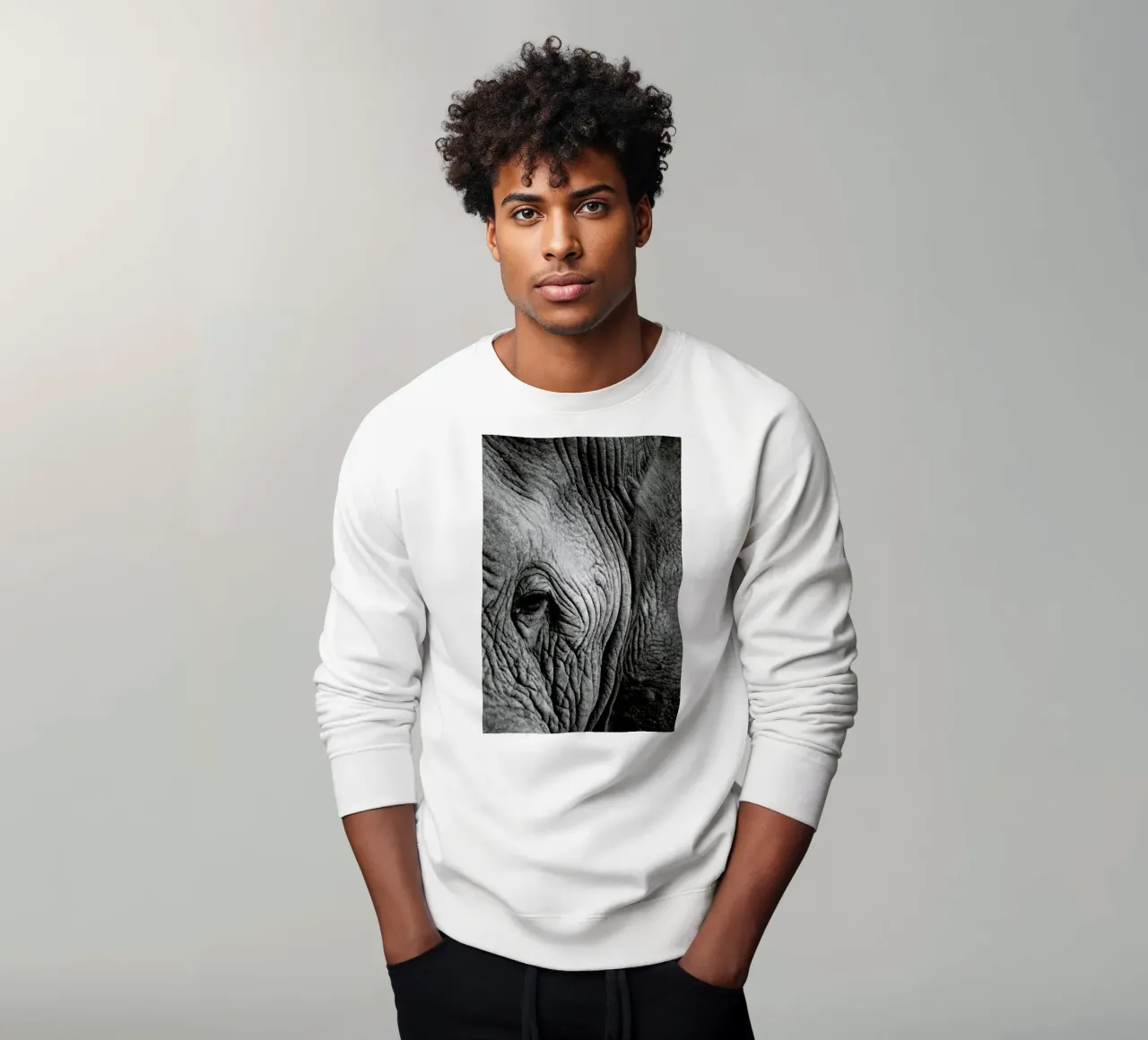 Nambithi Elephant 01 felpa da Shot By Clint