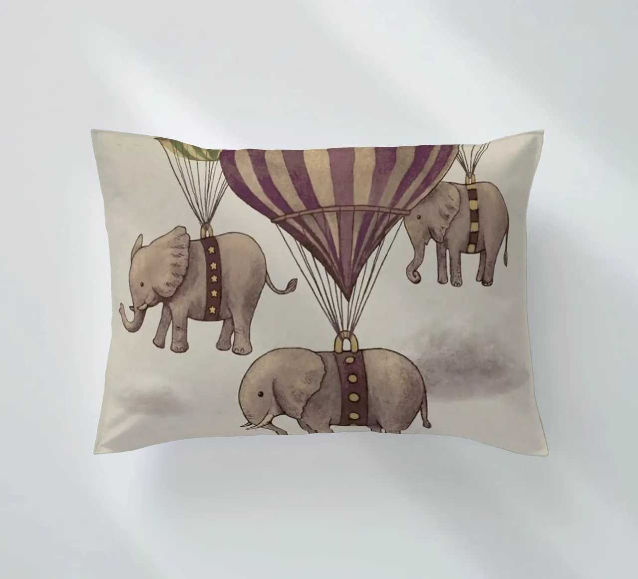 Flight of the Elephants cuscino da Terry Fan
