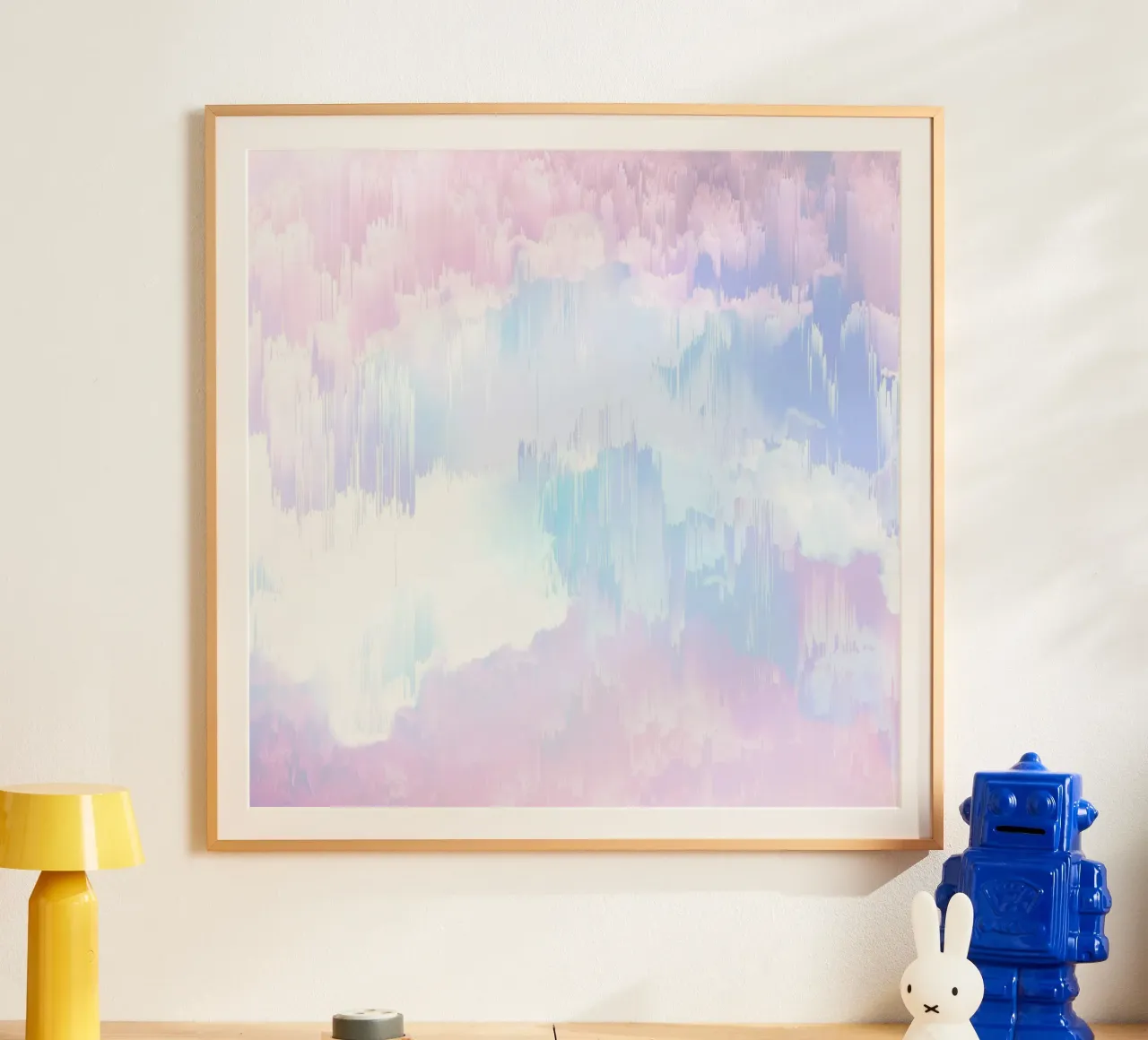 Cielo sognante Glitch in rosa e blu pastello Candy poster con telaio in legno da Dominique Vari Abstract