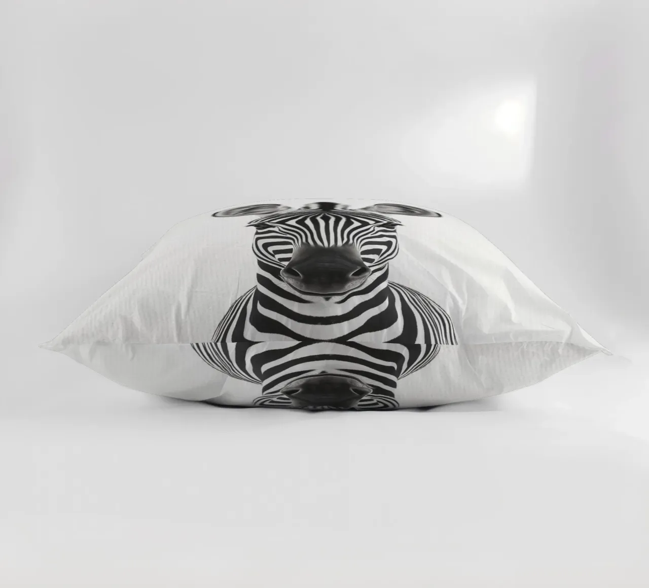 Toni simpatica zebra cuscino da Carinaprint