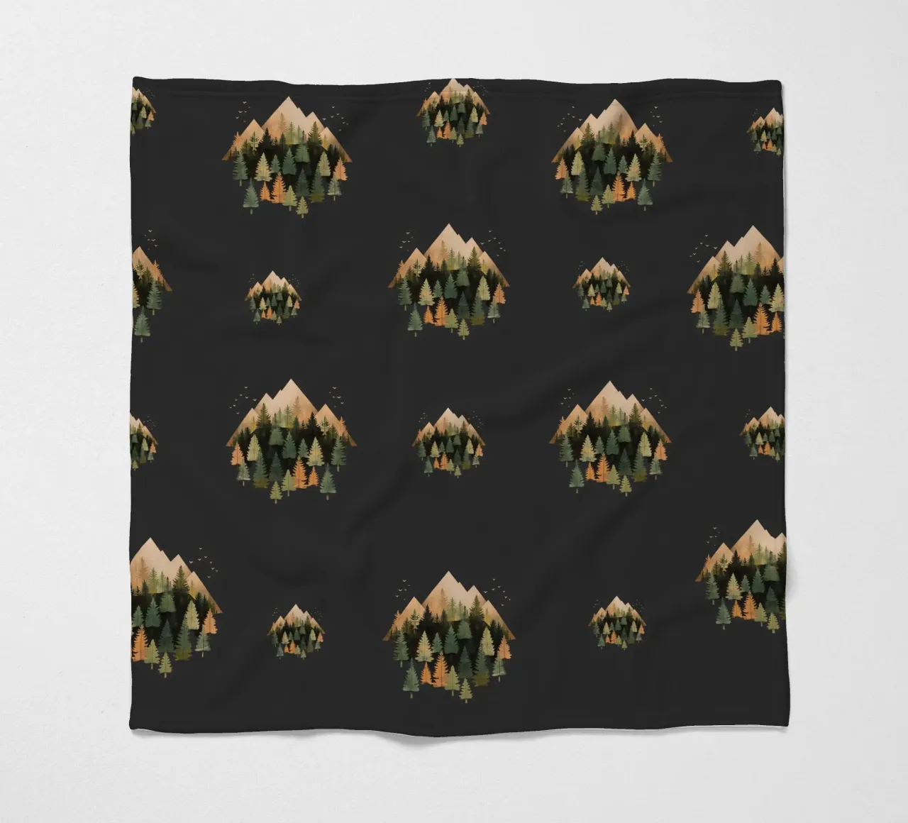 Green emerge 2 - monogram coperta in pile da The Quiet Senju