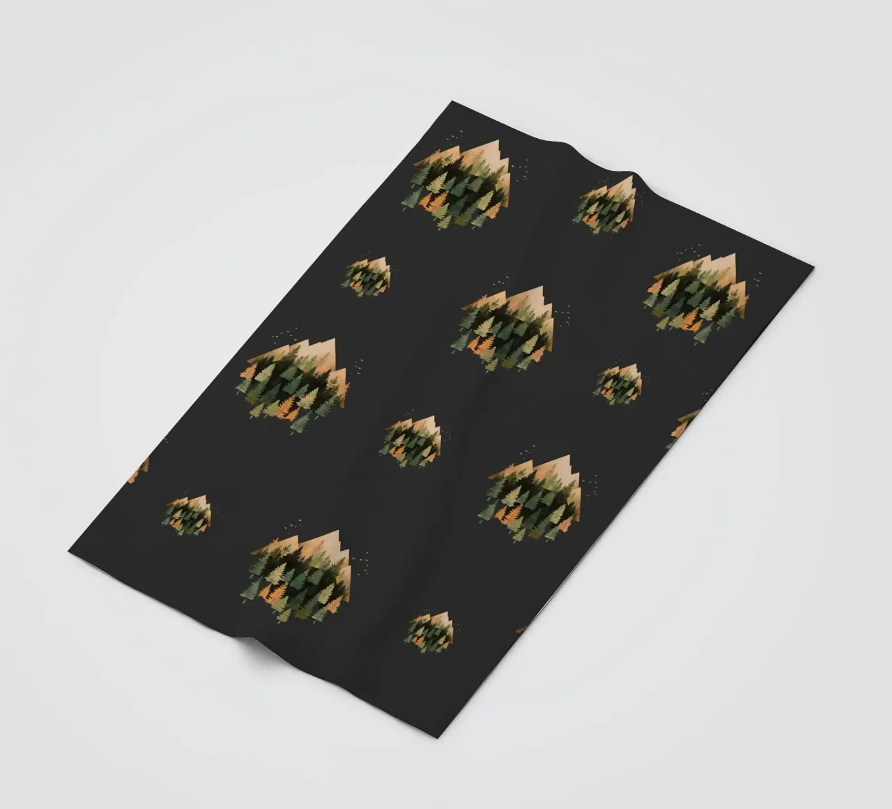 Green emerge 2 - monogram coperta in pile da The Quiet Senju