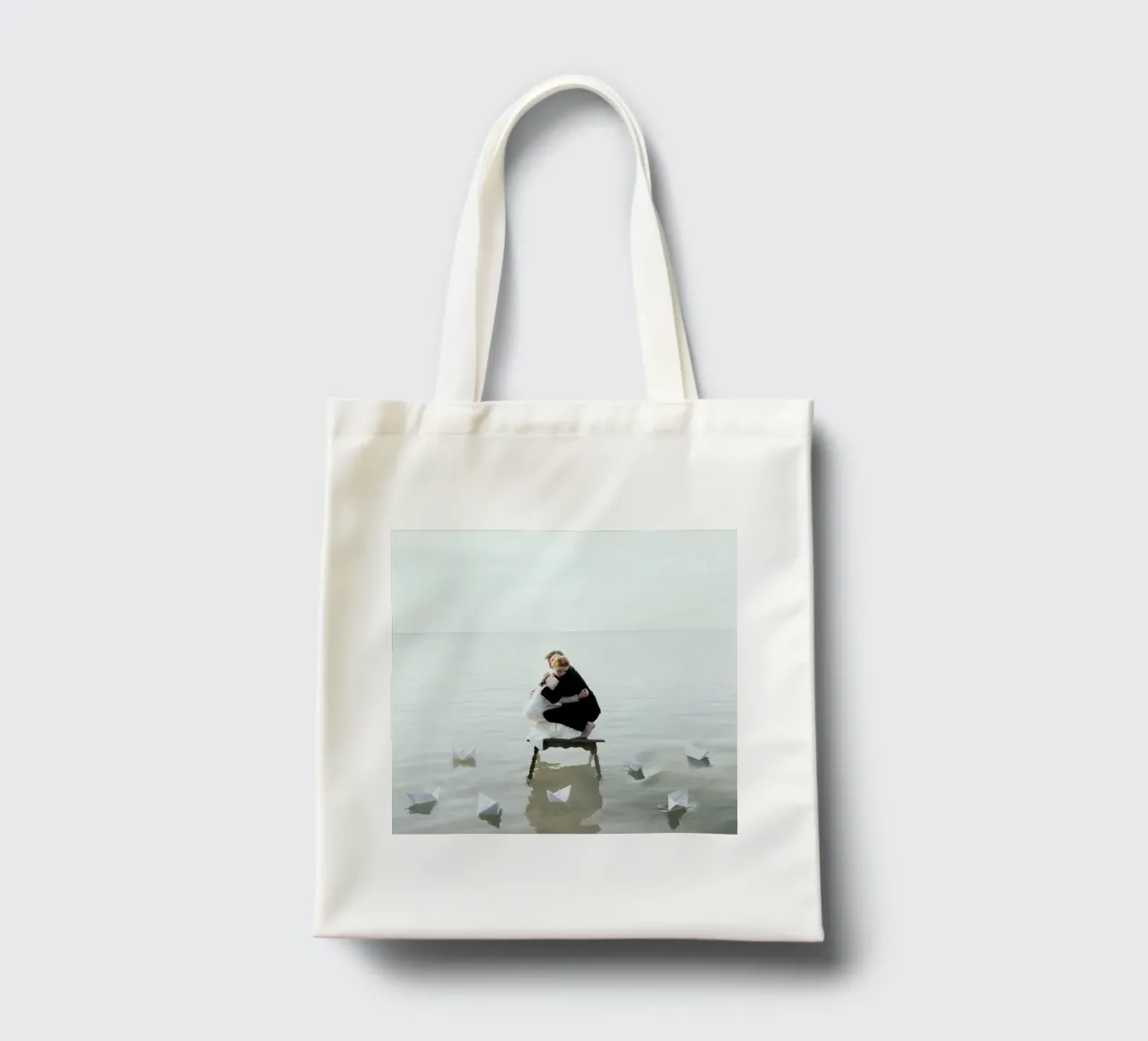 Fear borsa in juta da Jovana Rikalo