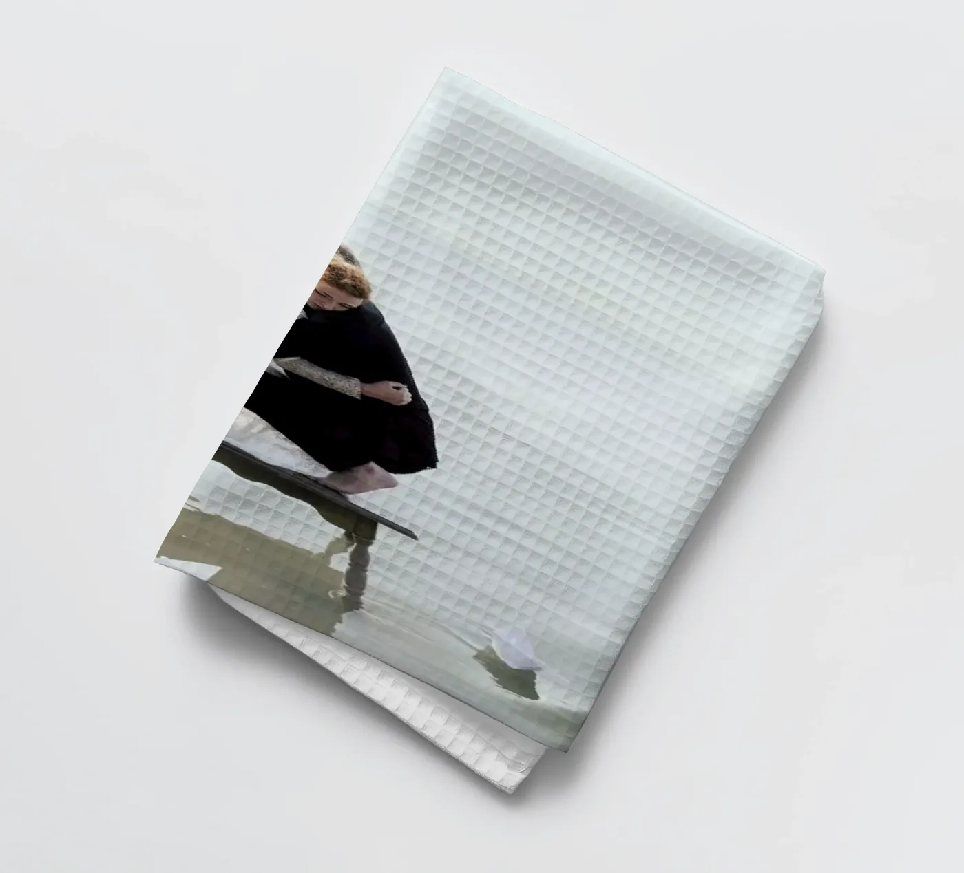 Fear Geschirrtuch von Jovana Rikalo