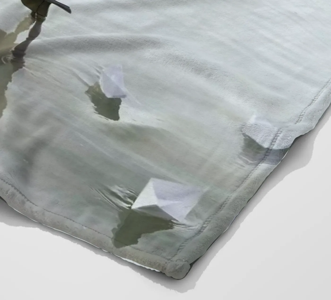 Fear Fleecedecke von Jovana Rikalo