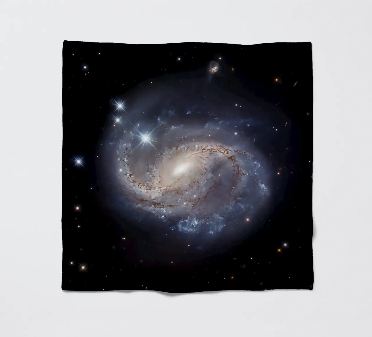 Immagine ripresa dal telescopio Hubble NASA coperta in pile da 🎁 ARTVI-SHOP
