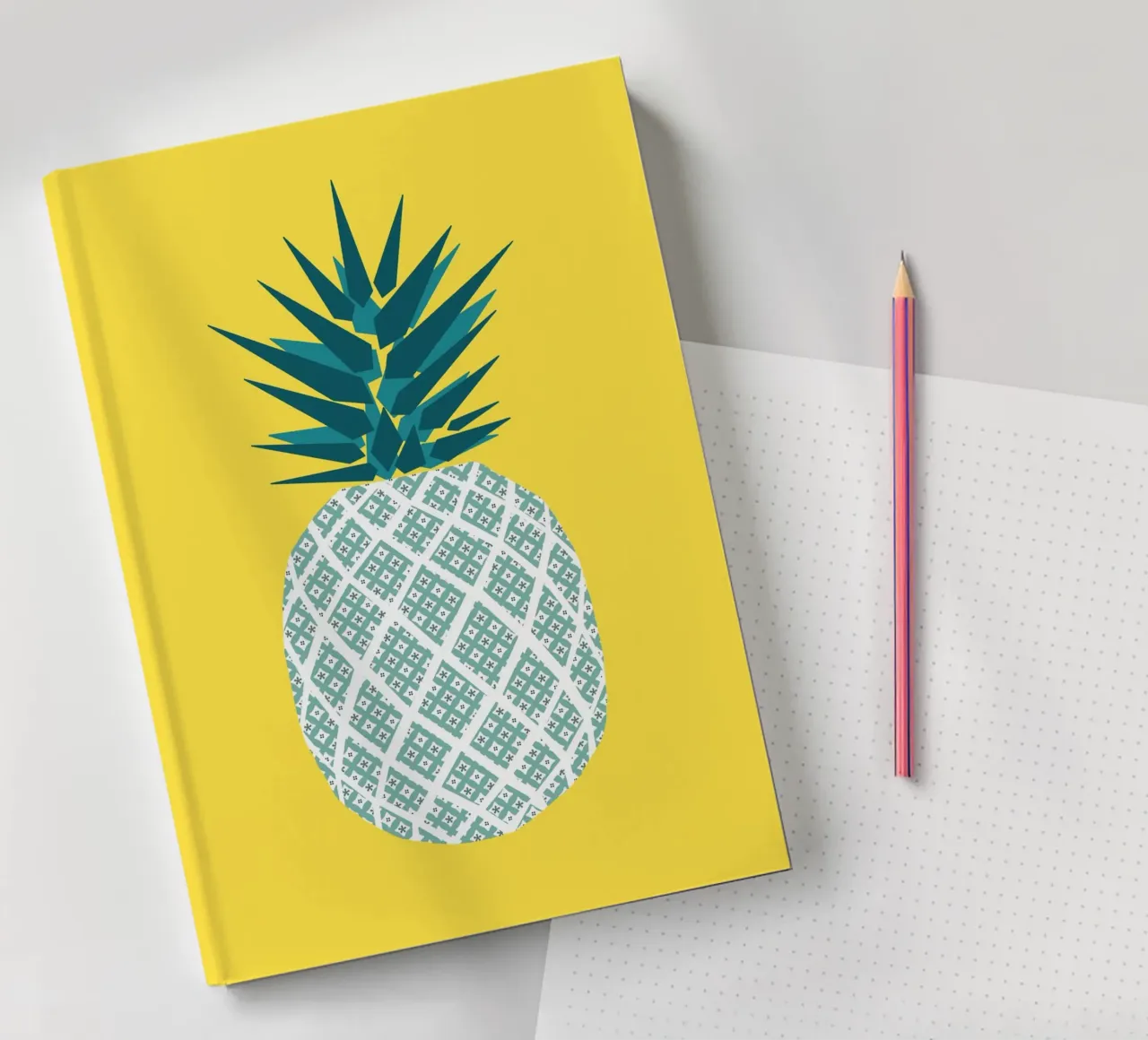 ananas jaune notebook by alexiableu