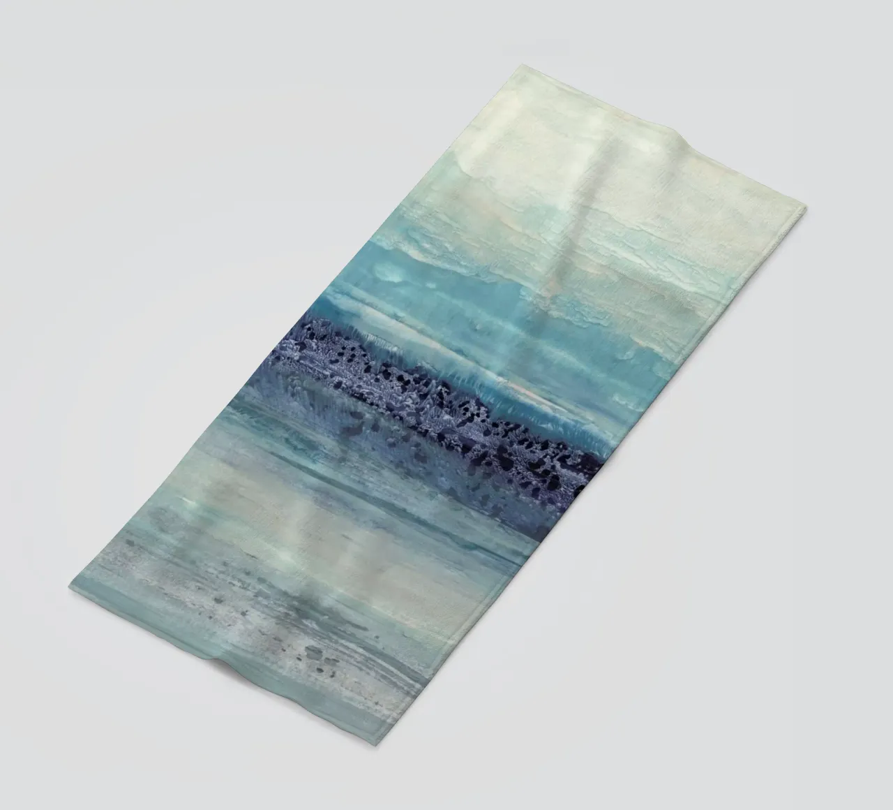Serenity II toalla de playa de IRIS LEHNHARDT FINE ART