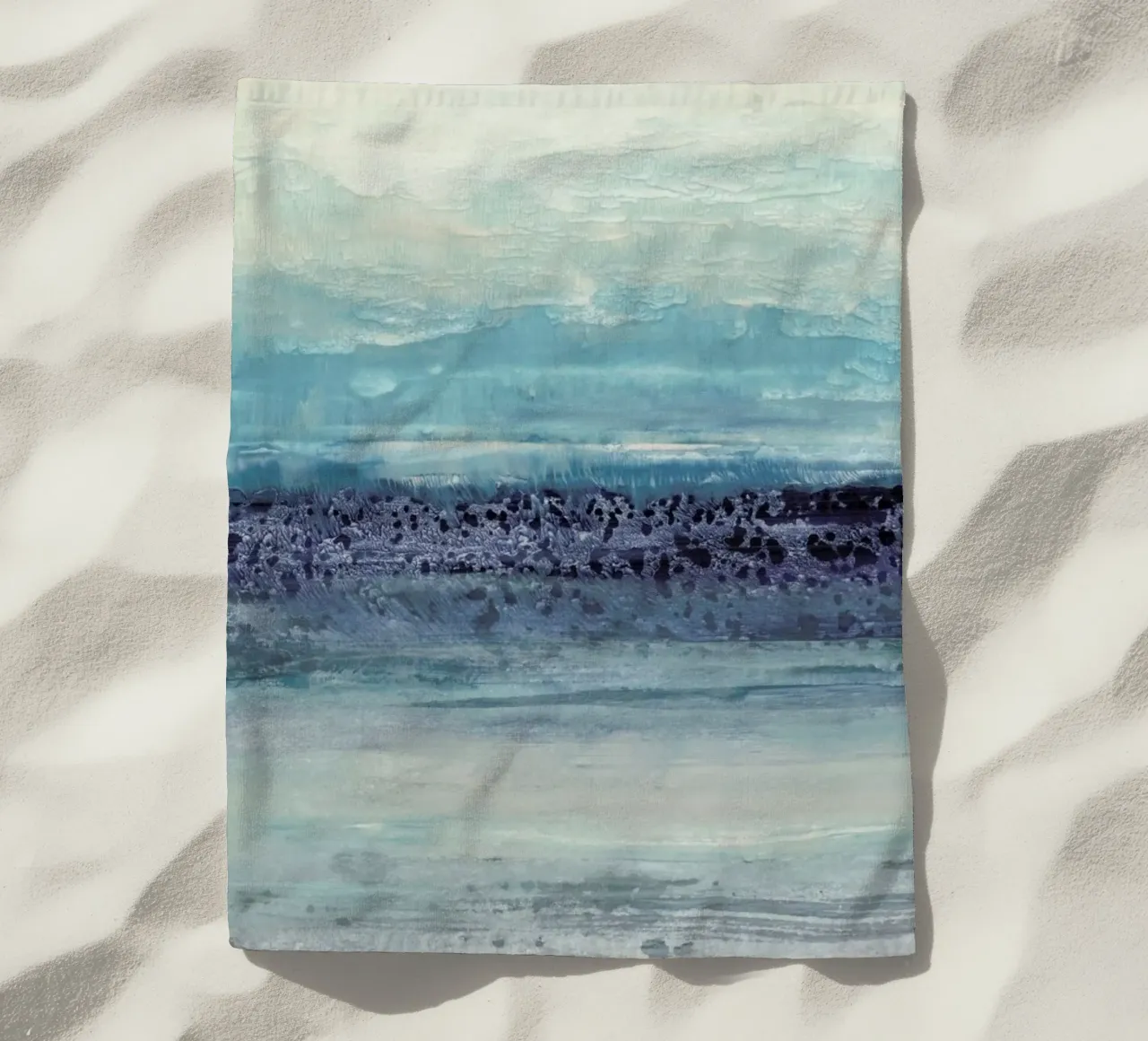 Serenity II toalla de playa de IRIS LEHNHARDT FINE ART