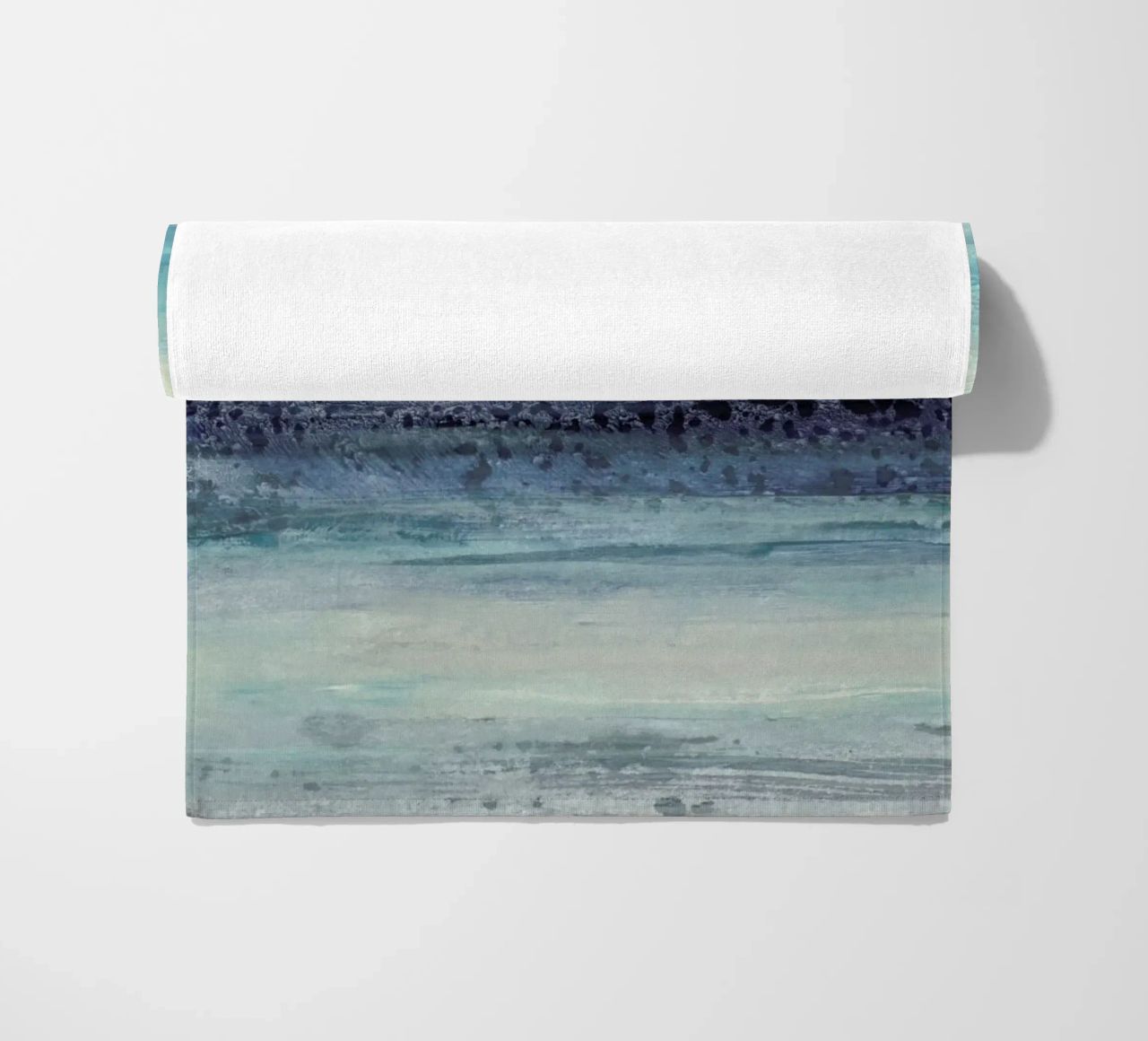 Serenity II Strandtuch von IRIS LEHNHARDT FINE ART