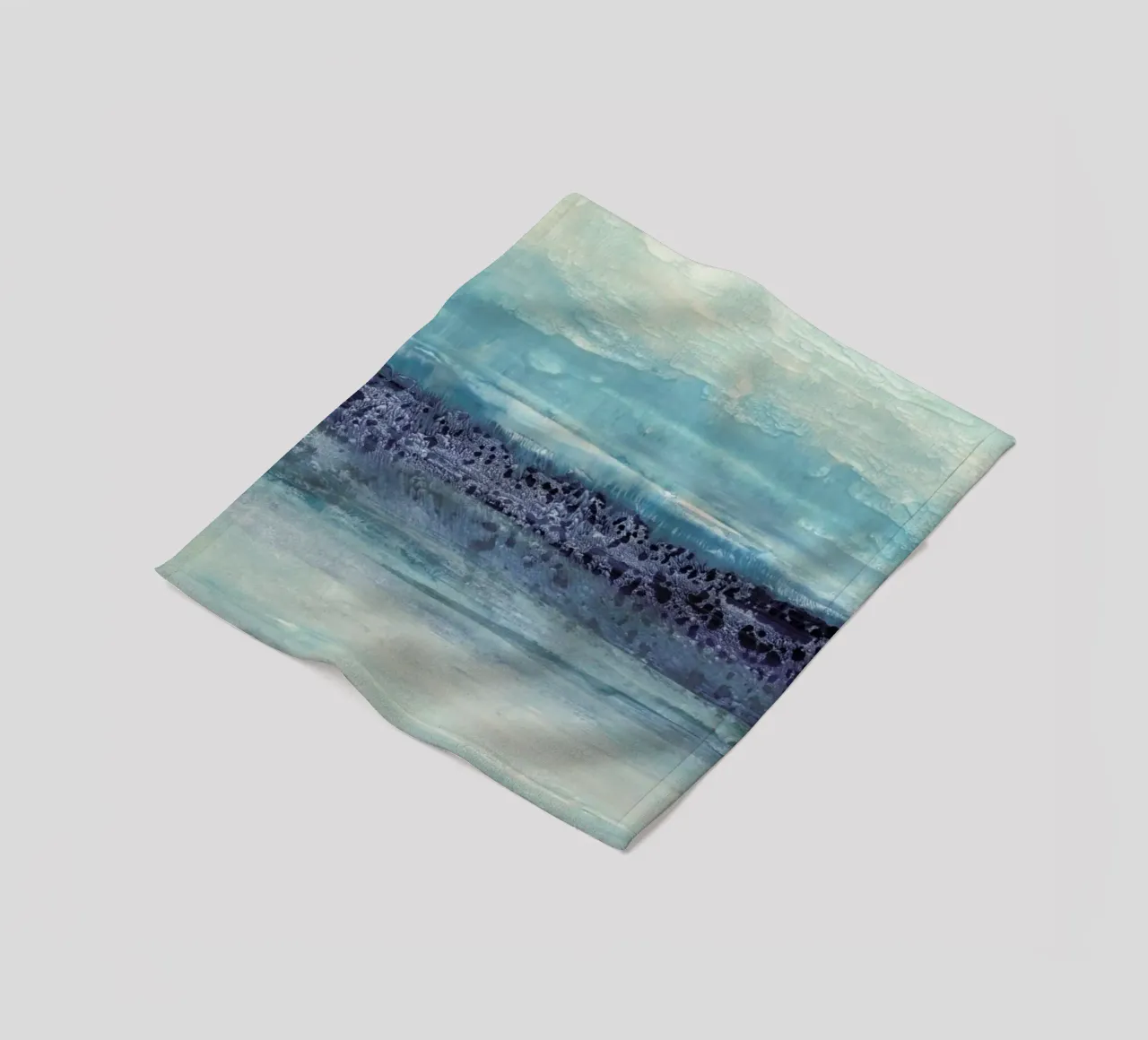 Serenity II coperta in pile da IRIS LEHNHARDT FINE ART