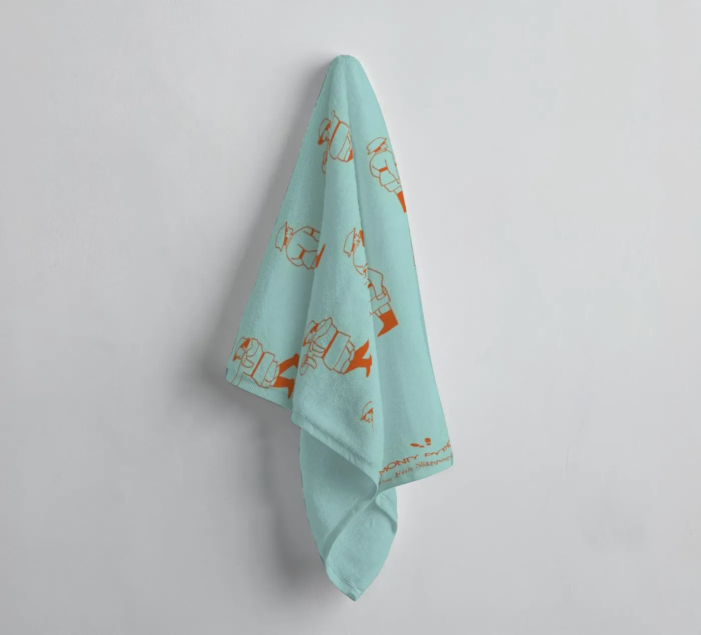 Monty Python - Fish Slap badhanddoek van Niege Borges