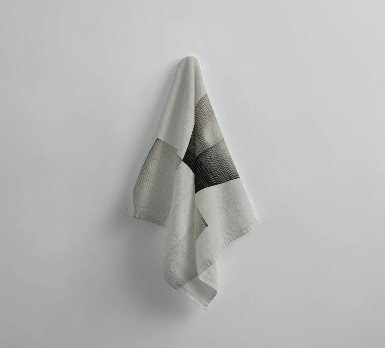 Abstract forms towel by Imagine