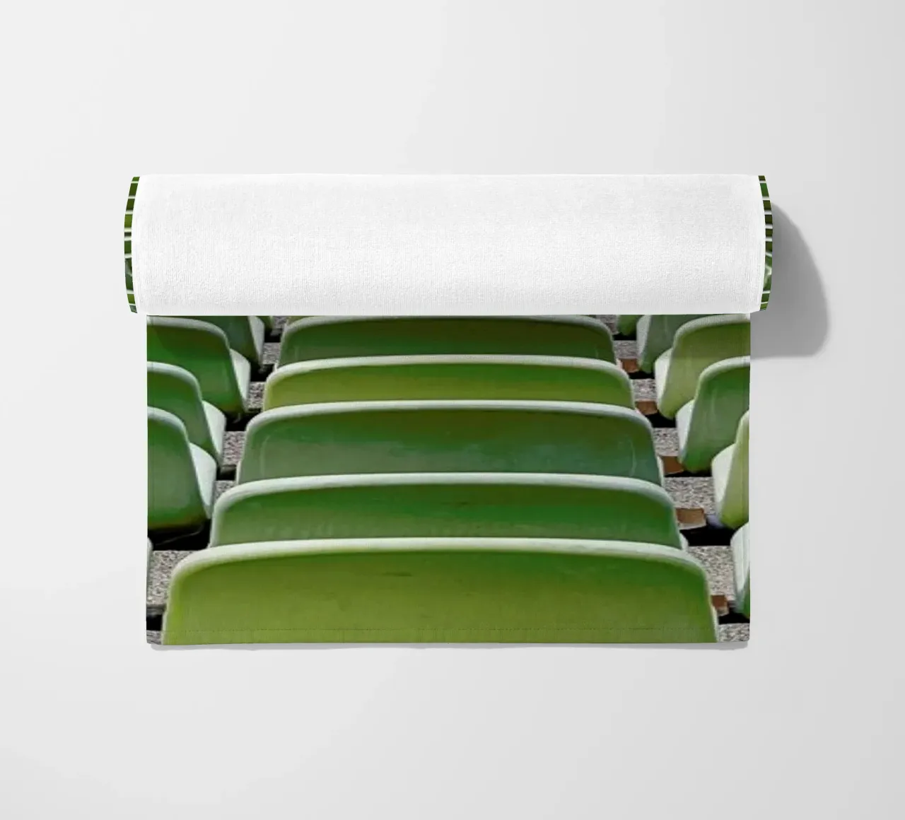 Olympia telo mare da Michael Belhadi