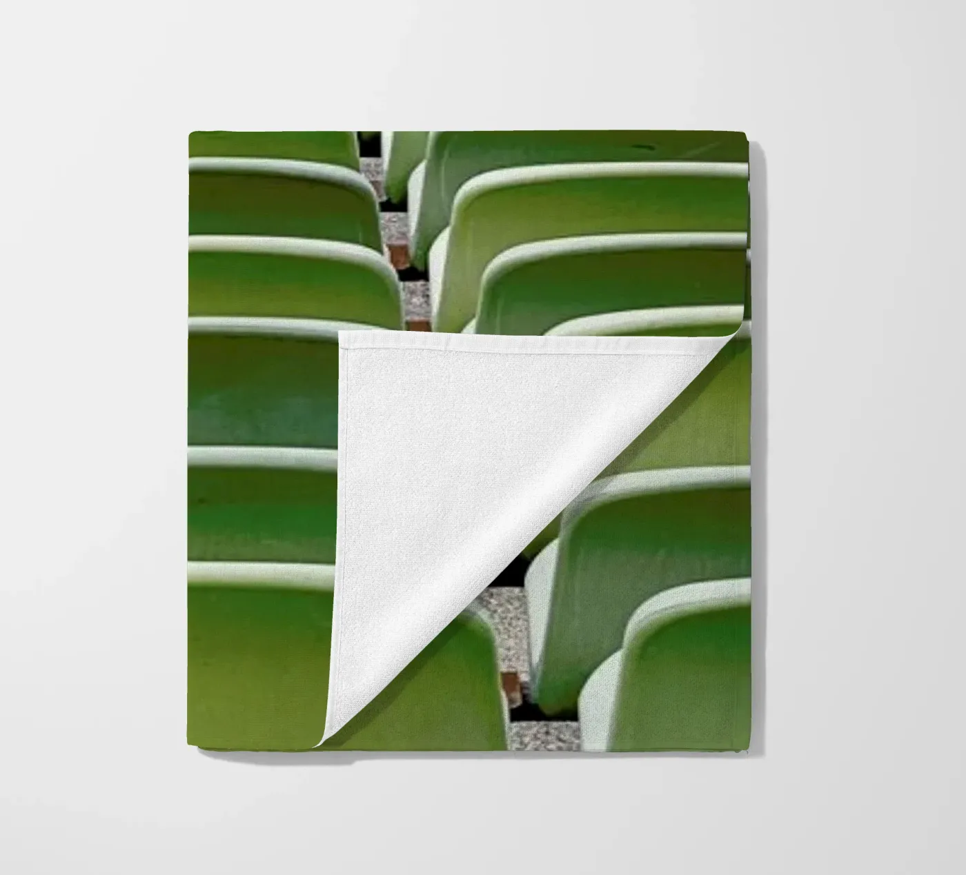 Olympia telo mare da Michael Belhadi