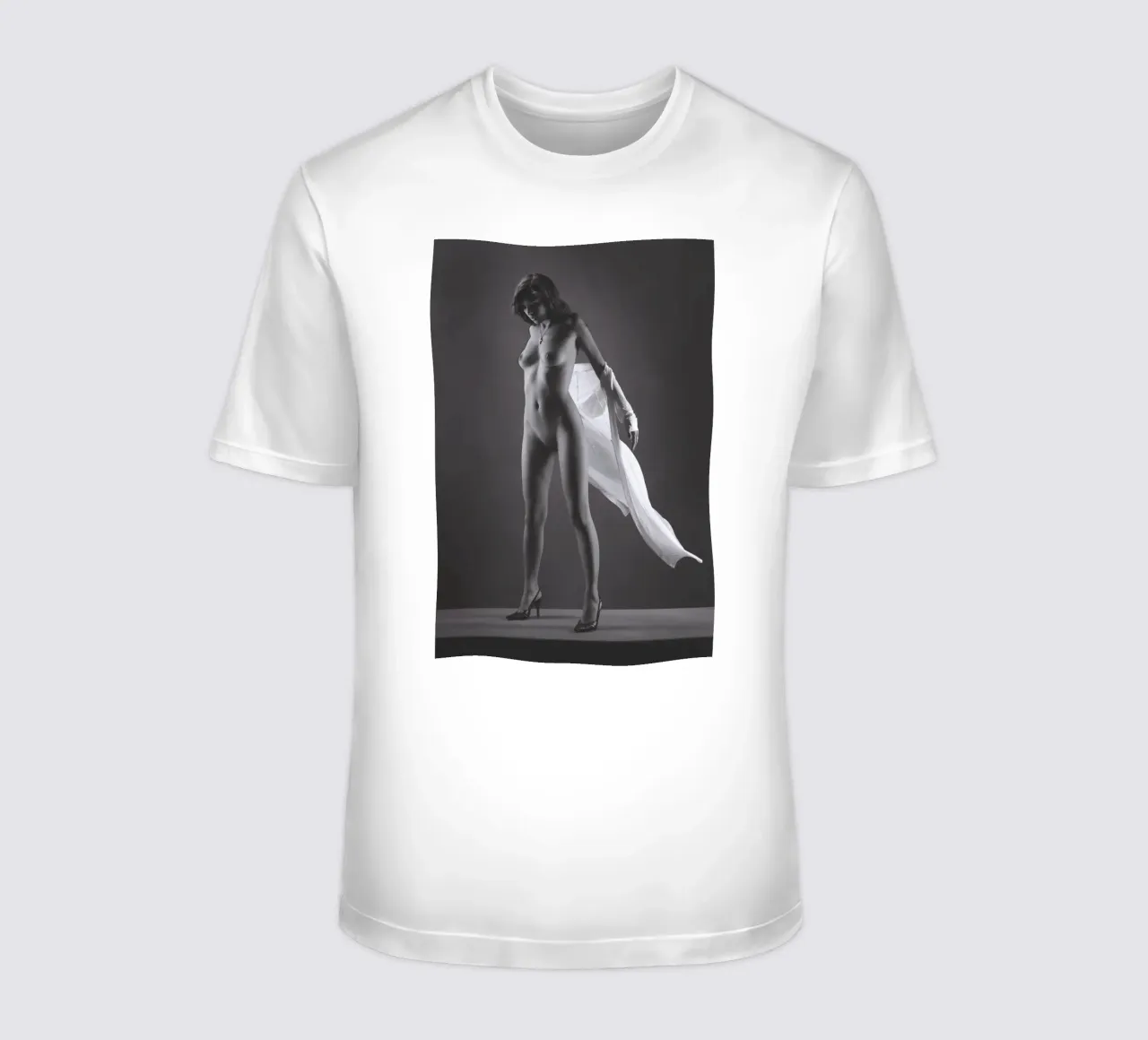 Skye in flight camiseta de Dave Hare Photography