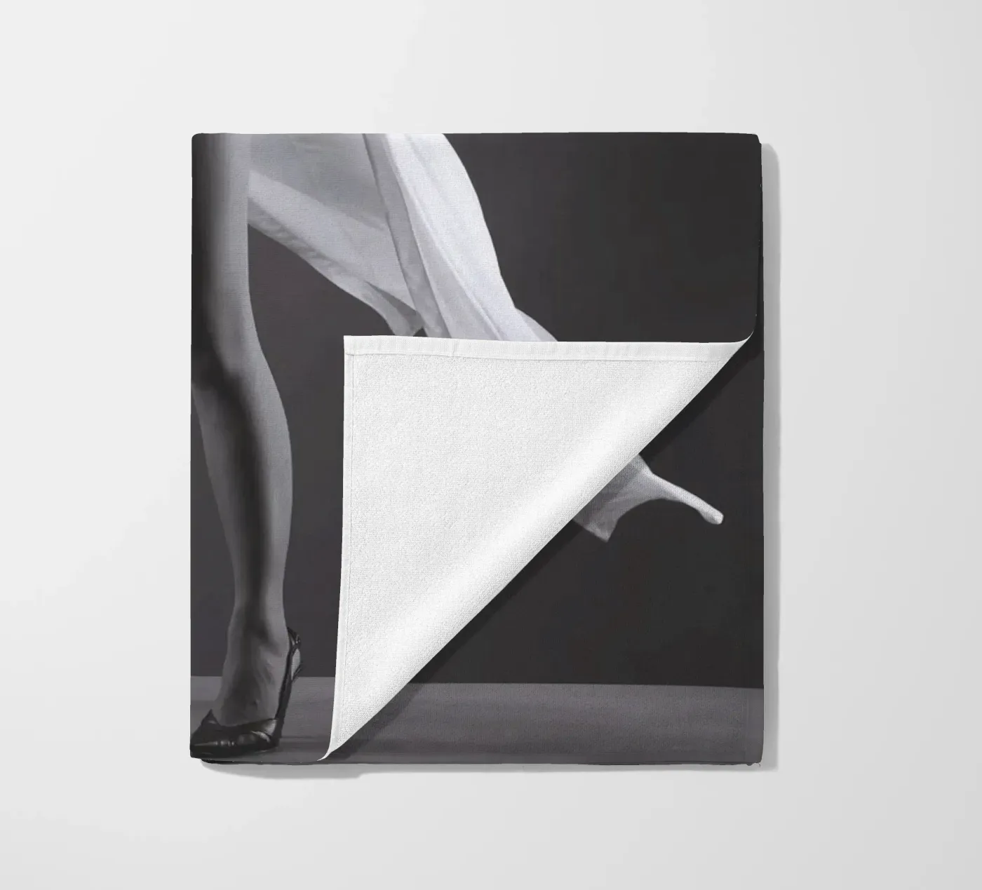 Skye in flight telo mare da Dave Hare Photography