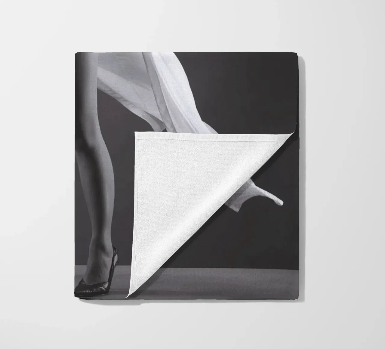 Skye in flight telo mare da Dave Hare Photography