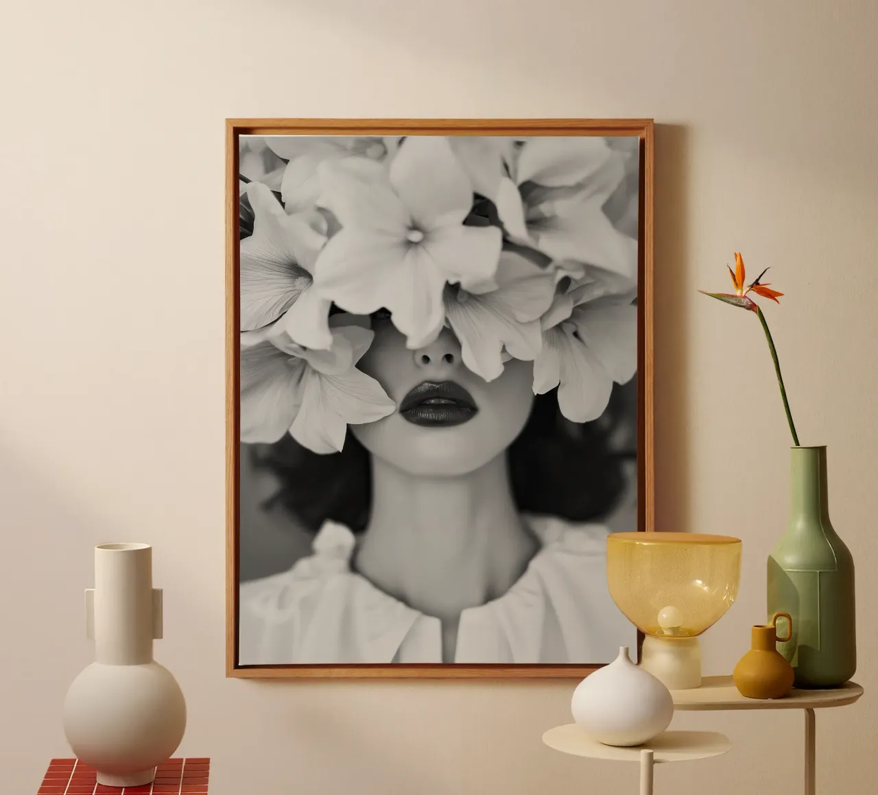 Donna con capelli a fiori tela con Cornice a cassetta da Imagine