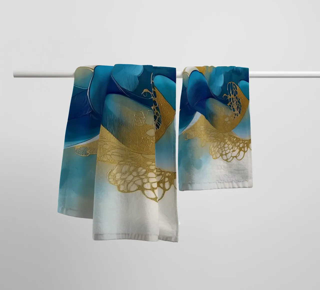 Forme organiche nei colori blu asciugamano da bagno da Imagine