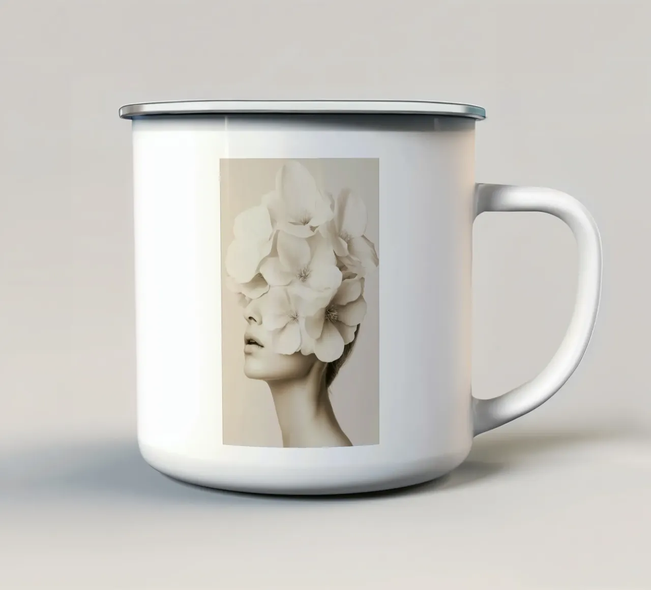 Donna con capelli a fiori tazza in smalto da Imagine