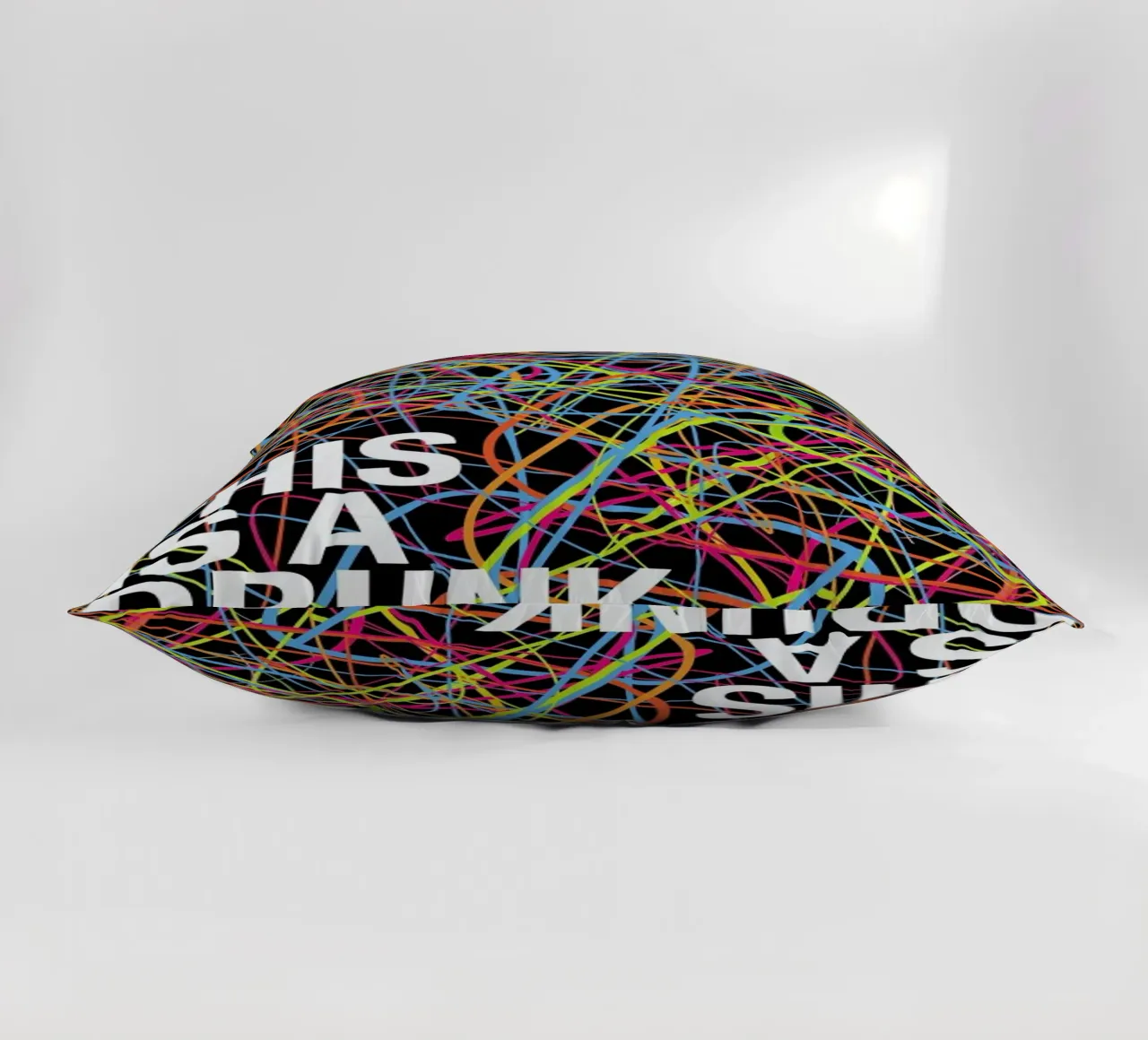 This is my drunk pattern cuscino da Danny Ivan