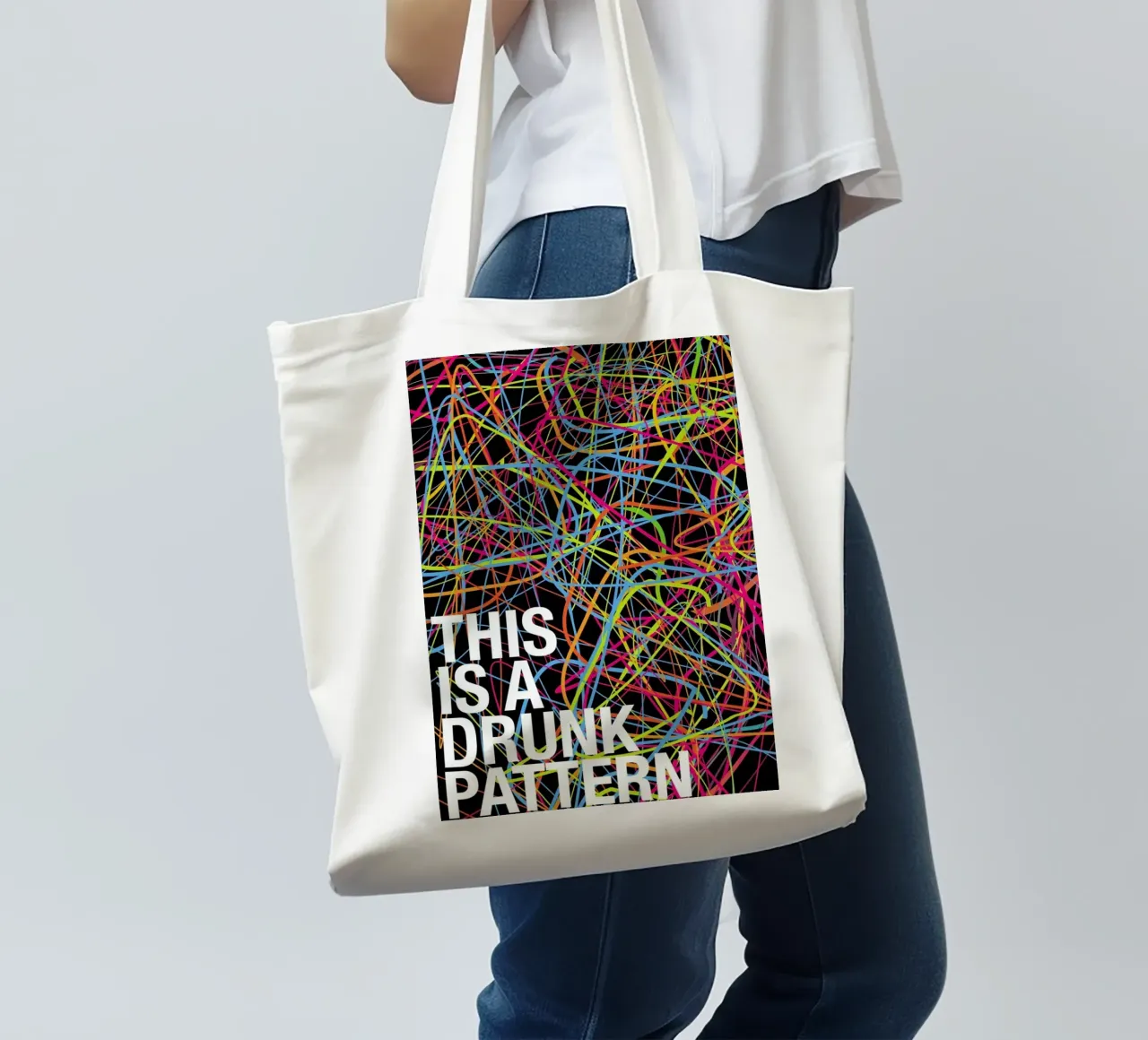 This is my drunk pattern borsa in juta da Danny Ivan