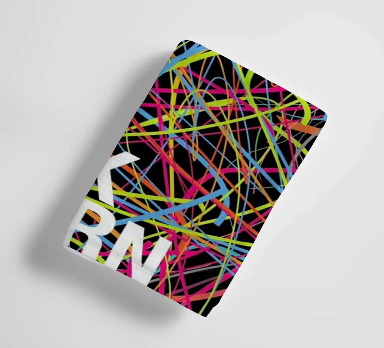 This is my drunk pattern asciugamano da bagno da Danny Ivan