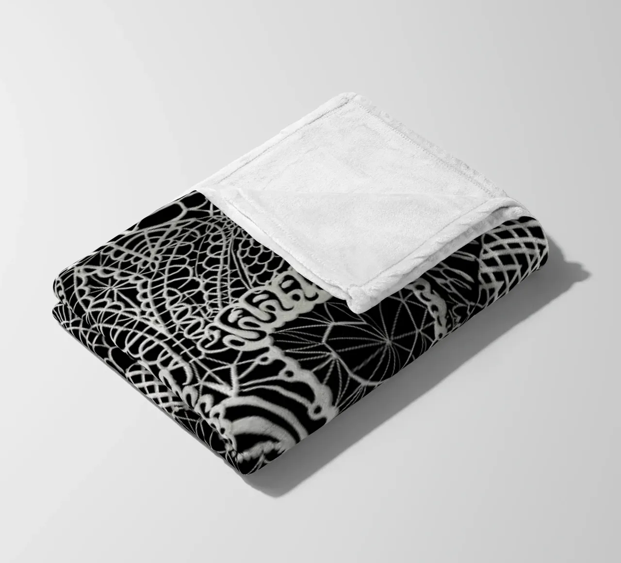 Lace Skull coperta in pile da Ali Gulec
