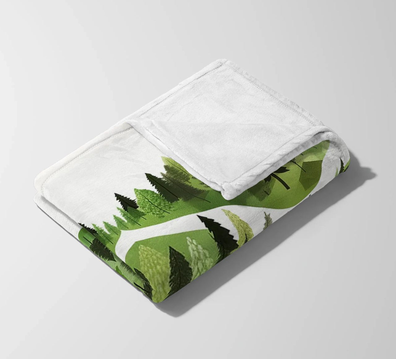 Green Emerge 3 - horizontal forest coperta in pile da The Quiet Senju