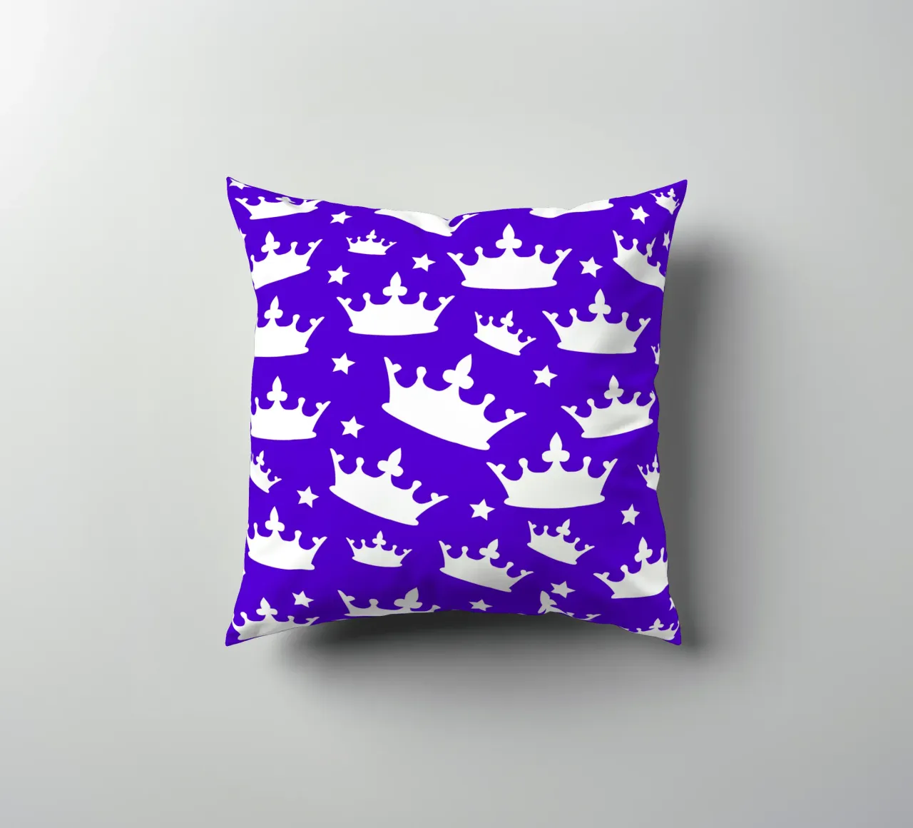 Crown with stars pattern cuscino da baobabprintstore